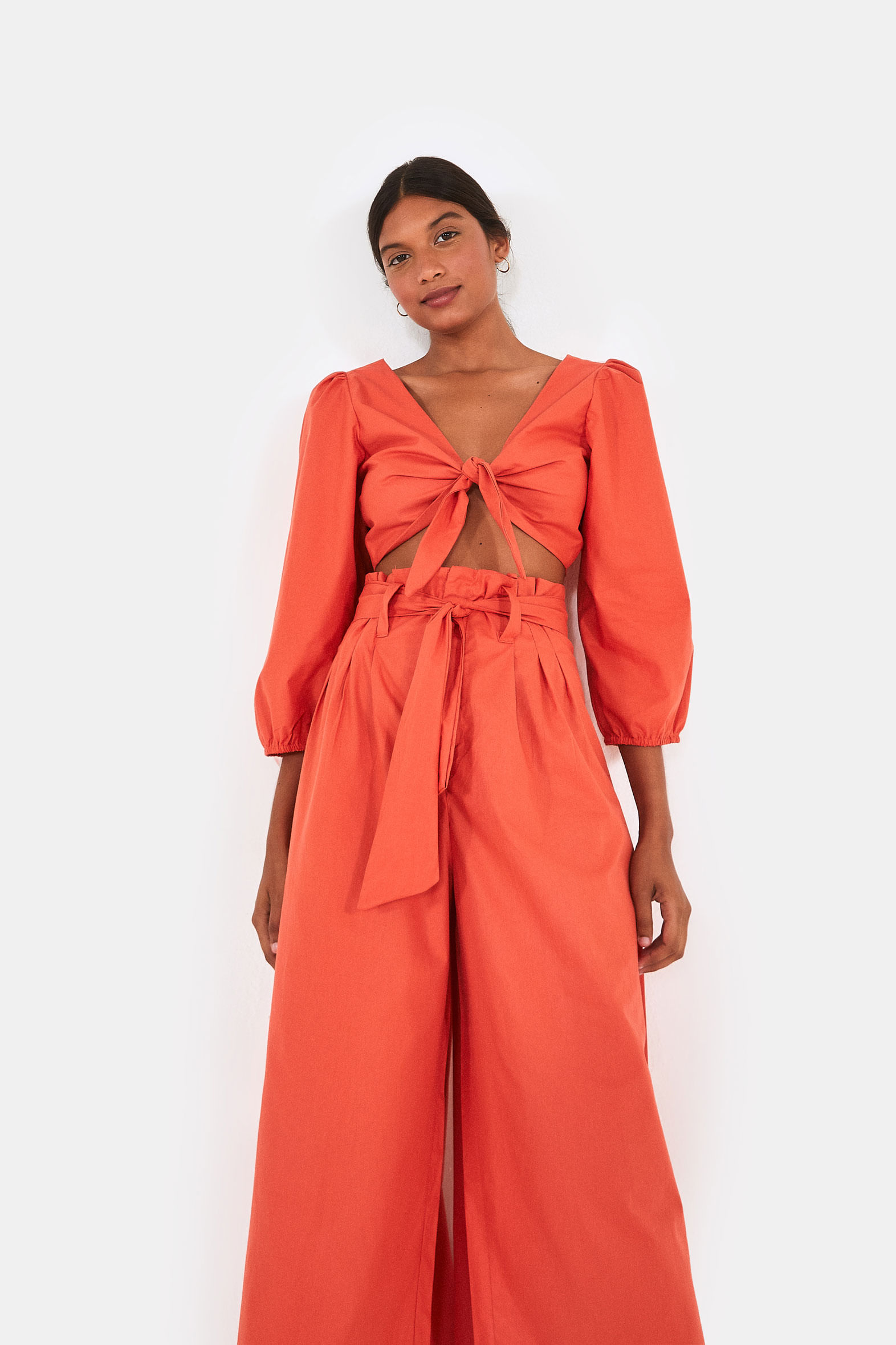 Calça Midi Pregas Com Faixa