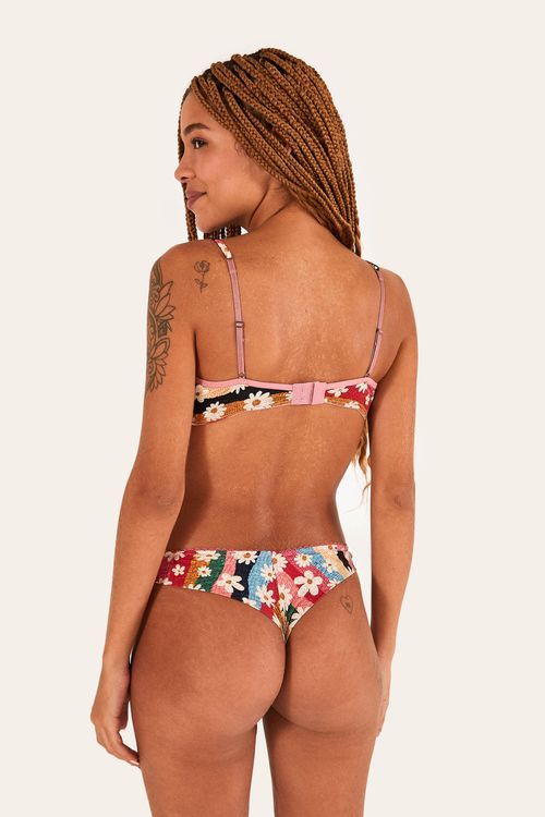 303468_17827_2-CONJUNTO-MEIA-TACA-ESTAMPADO-SUPERMARGARIDA