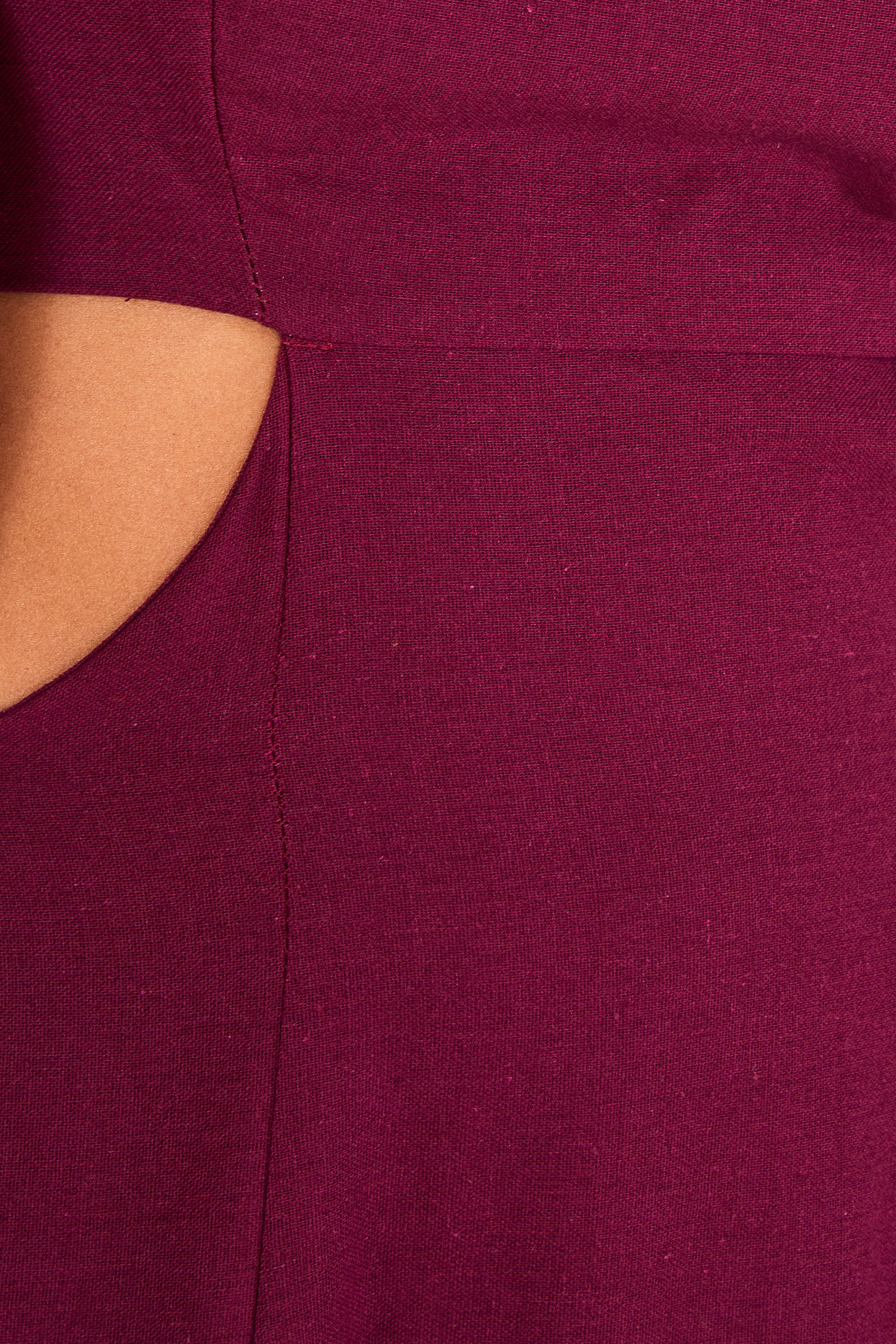 Vestido Godê Fenda Com Manga