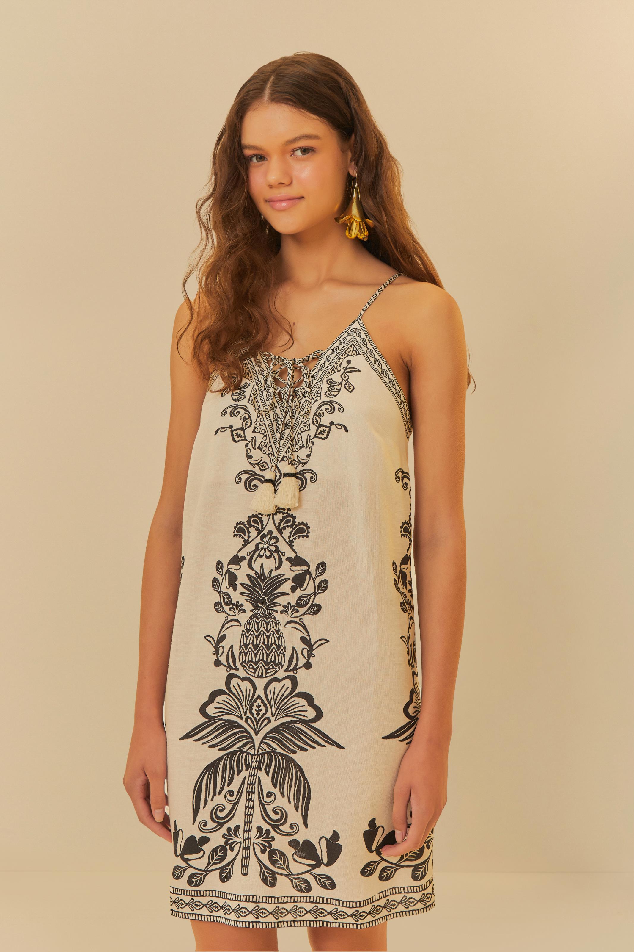 Vestido Curto Estampado Doce Caminho