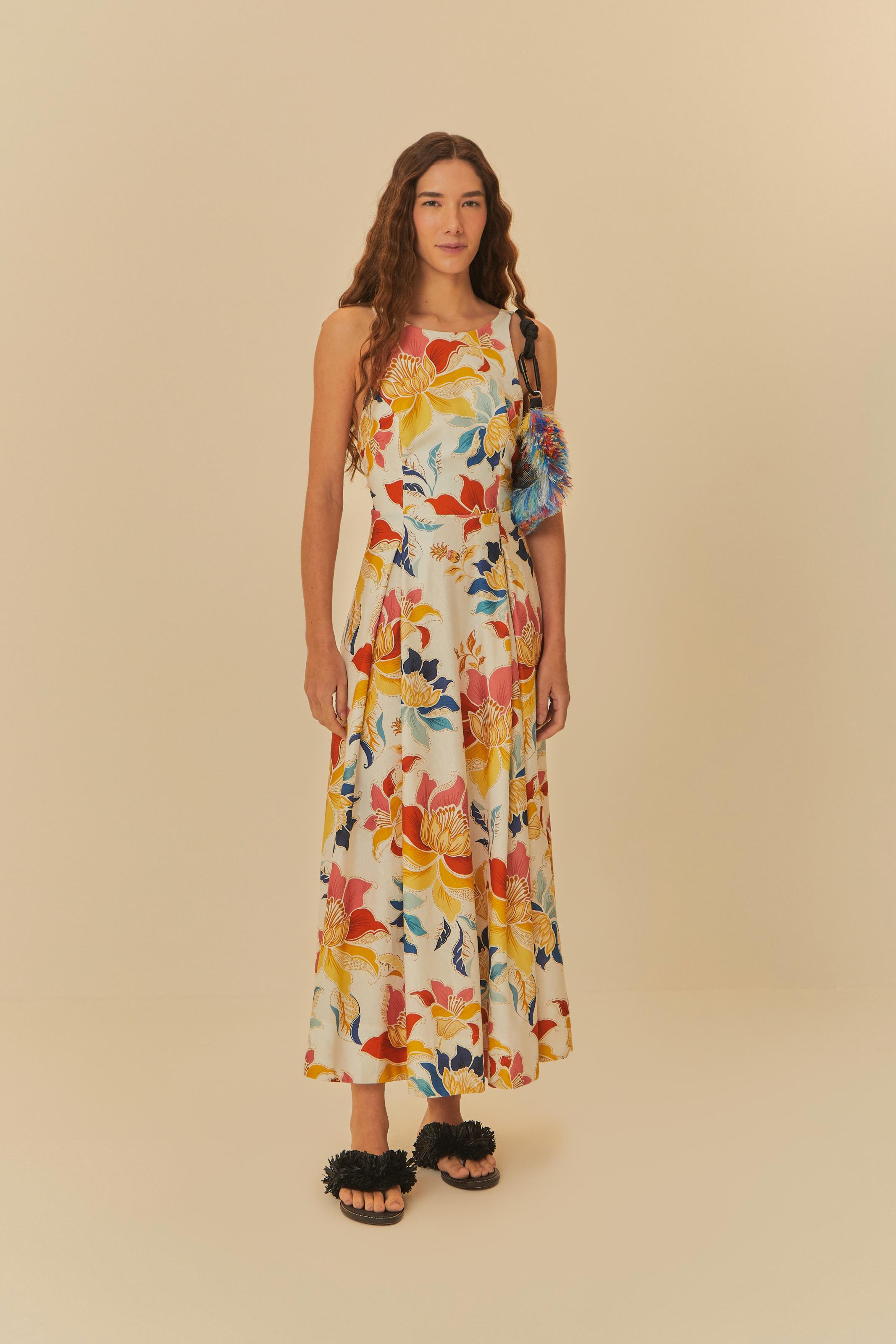 Vestido Cropped Estampado Floral Majestoso