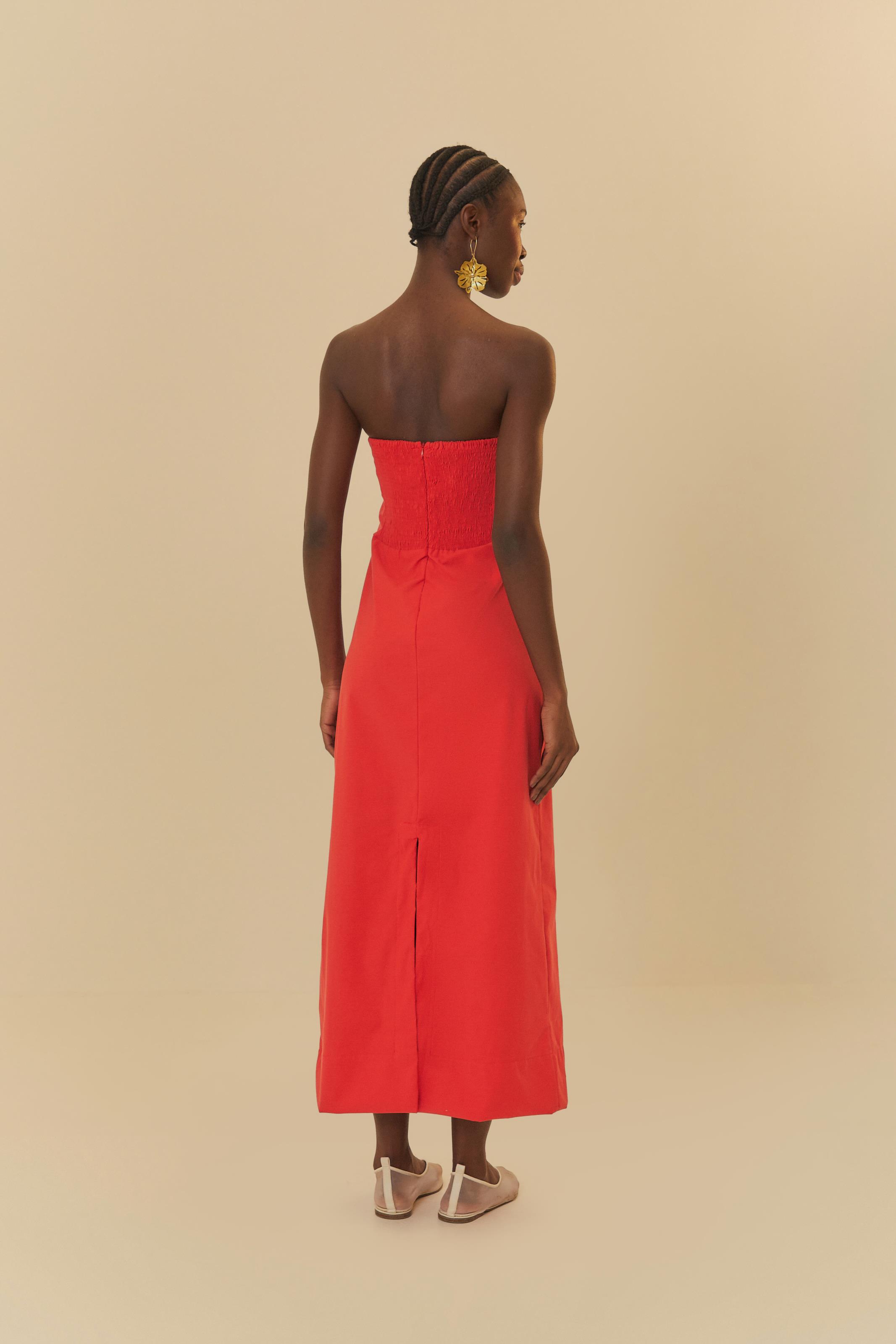 Vestido Reto Decote