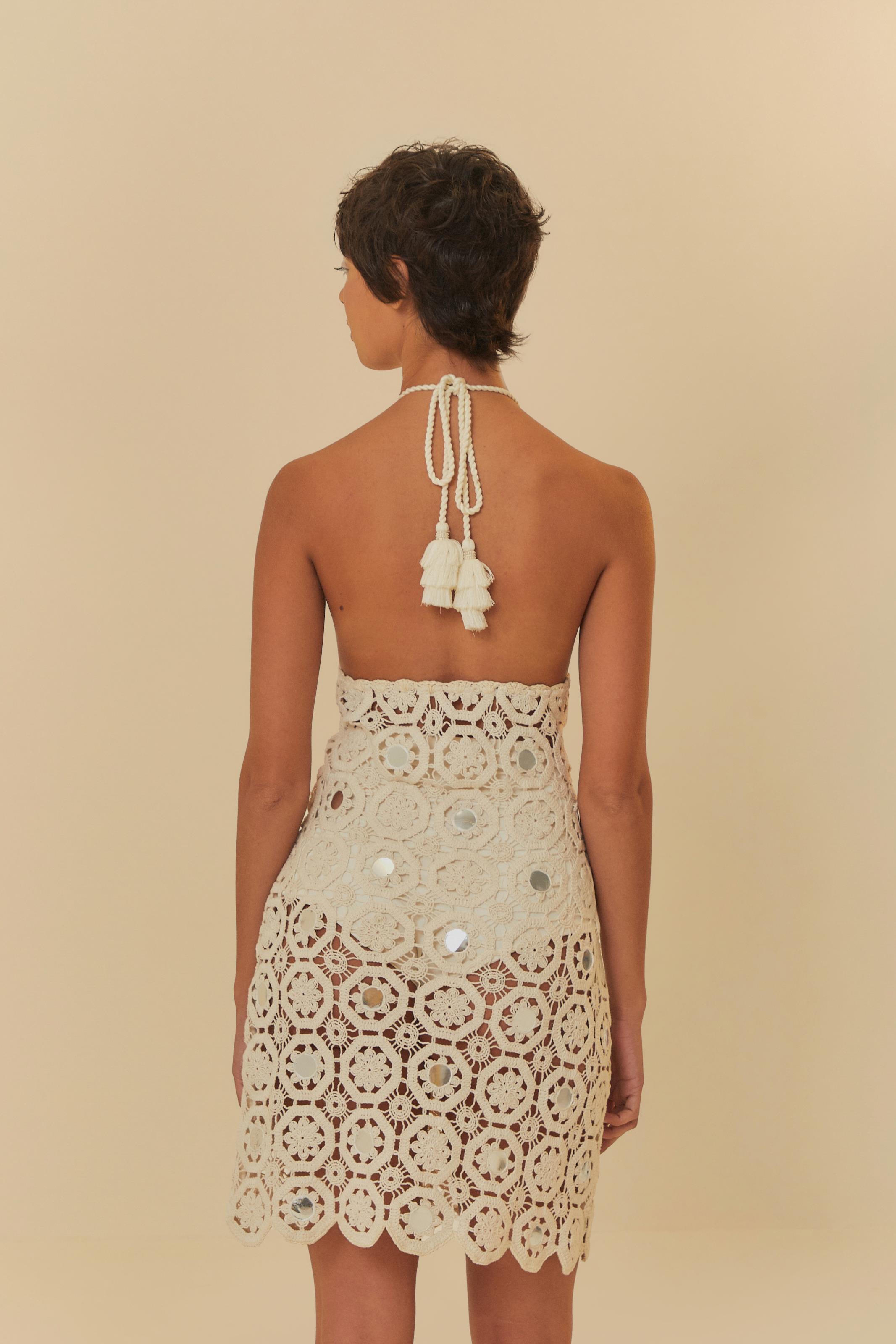 Vestido Curto Artesanal Espelhado