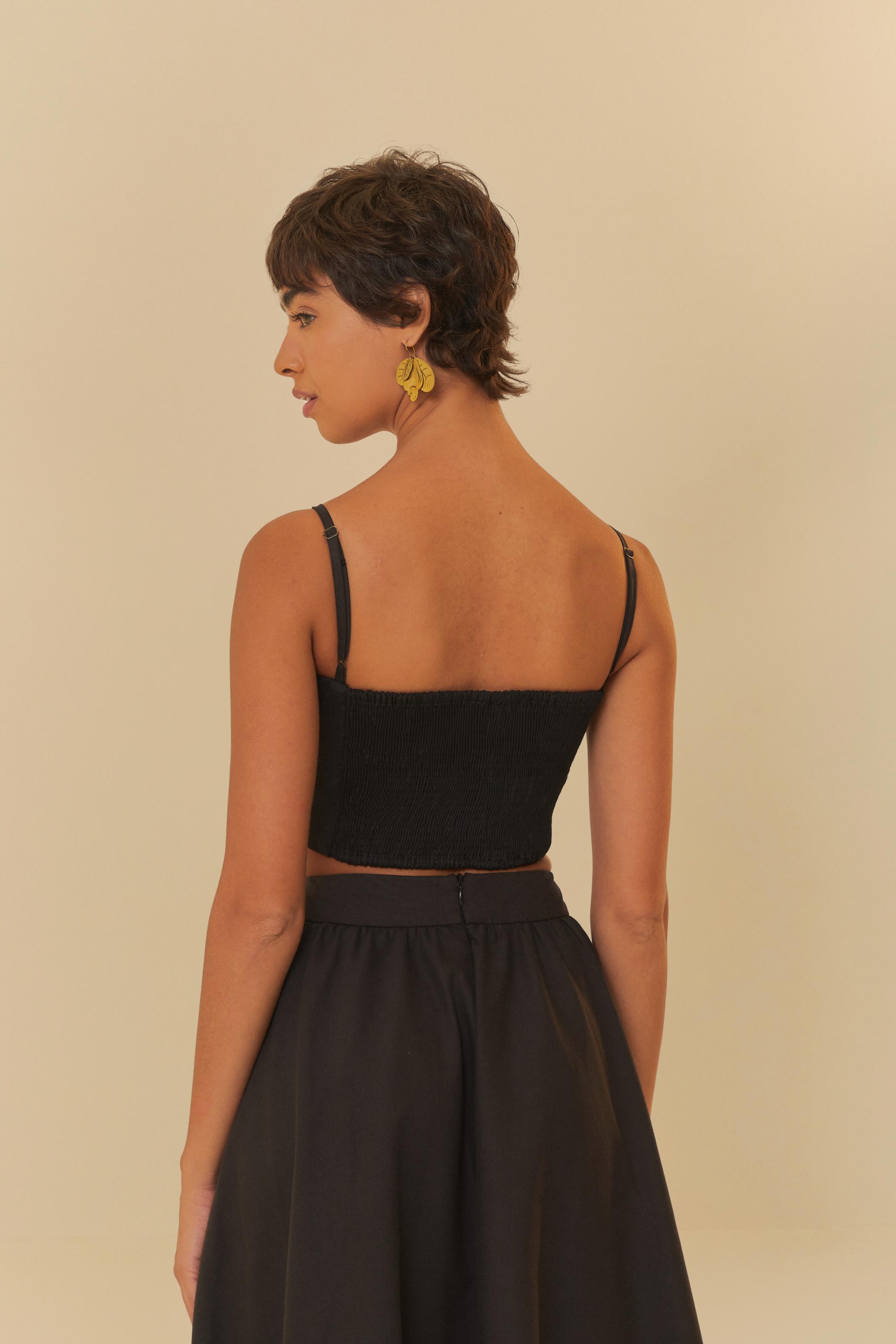 Blusa Cropped Recortes