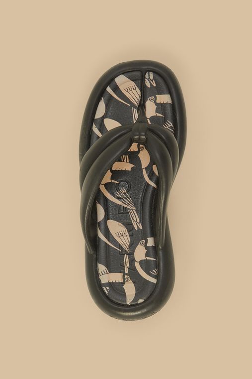 FARM*新シューズライン**Ape**Chinelo Canoa Print peixe FARM*新シューズライン**Ape**Chinelo Canoa Print banana
