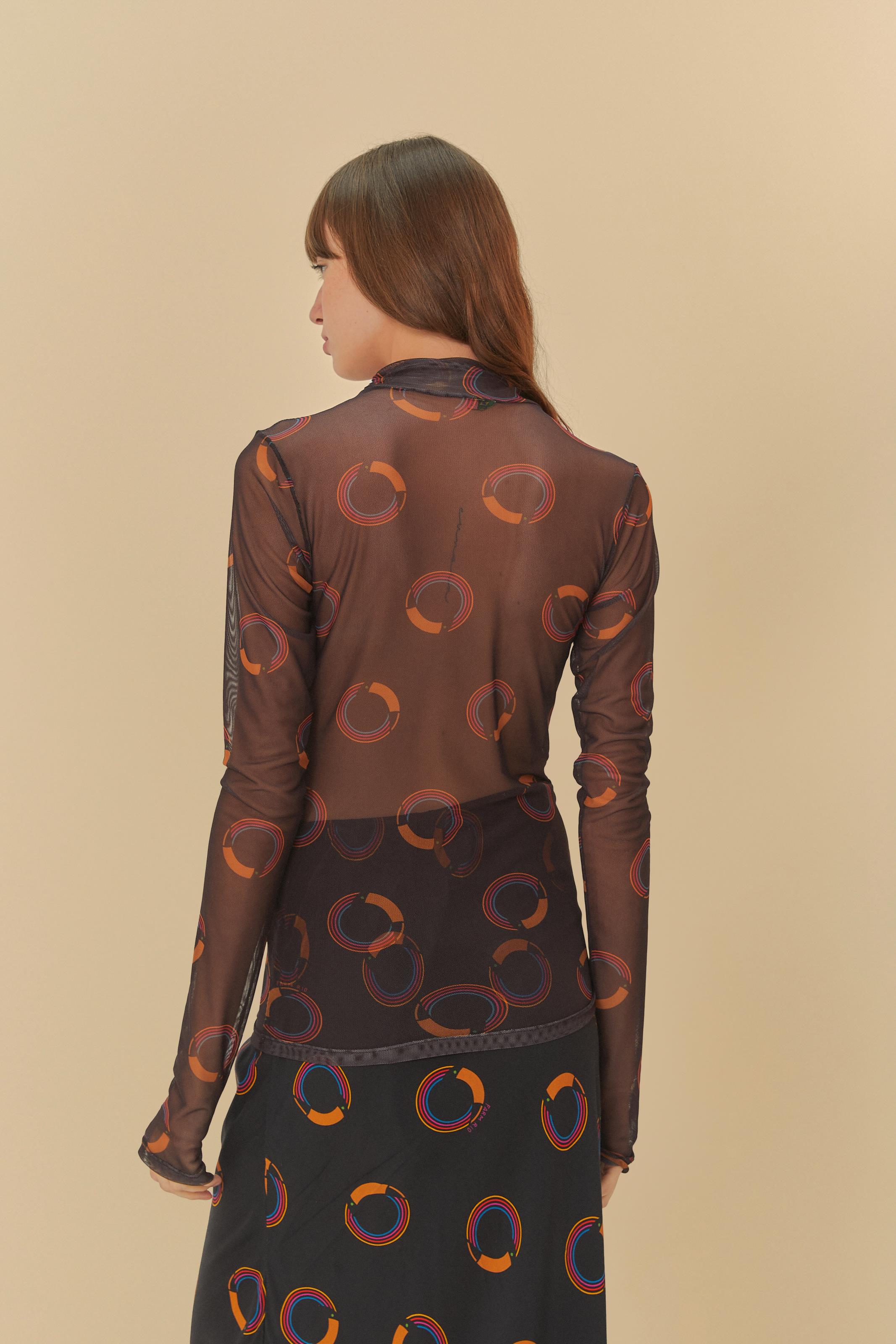 Blusa Gola Estampada Tule Tuca Poá
