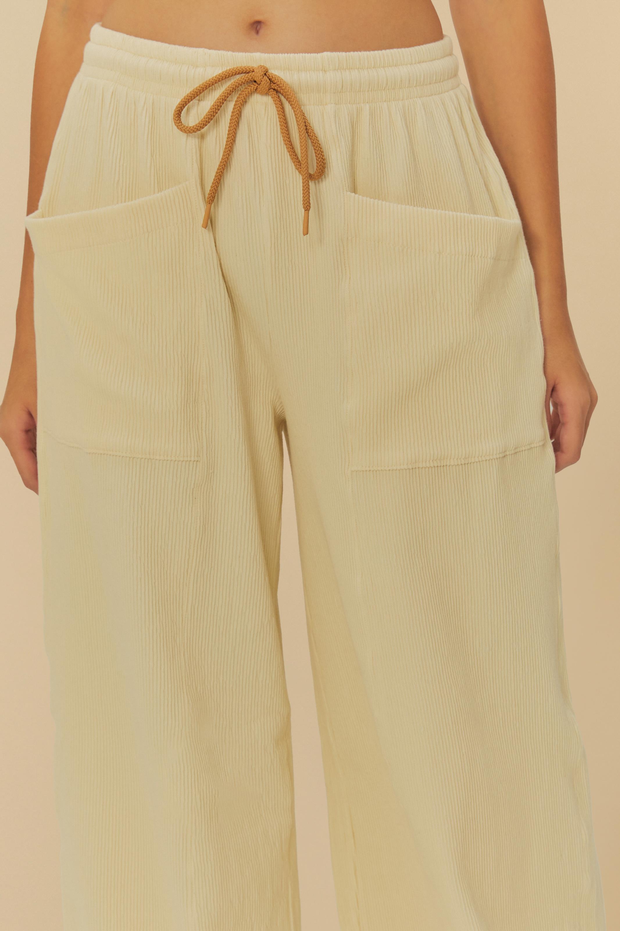 Calça Bolsos Textura