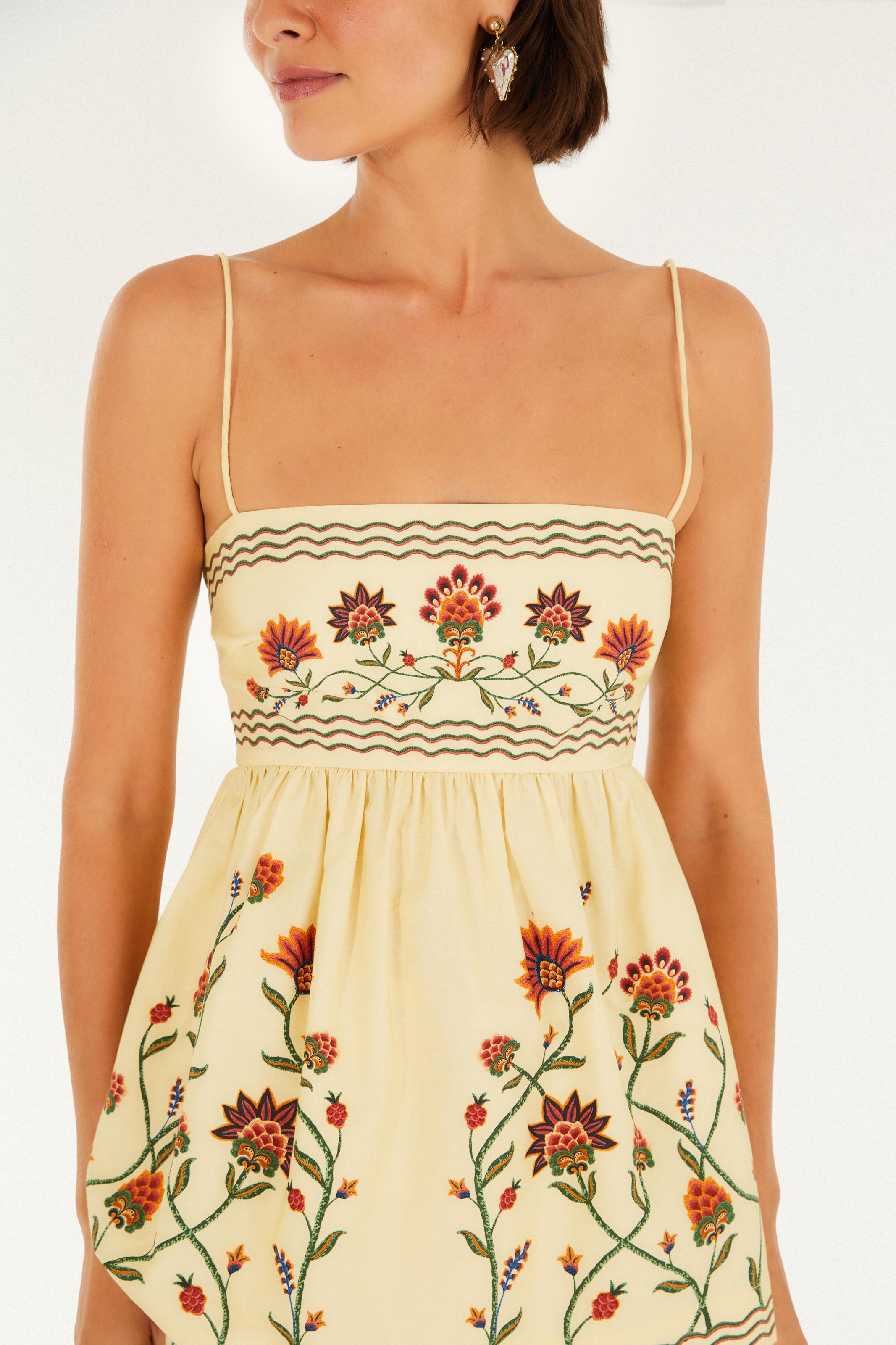 Regata Estampada Jardim Maravilhoso