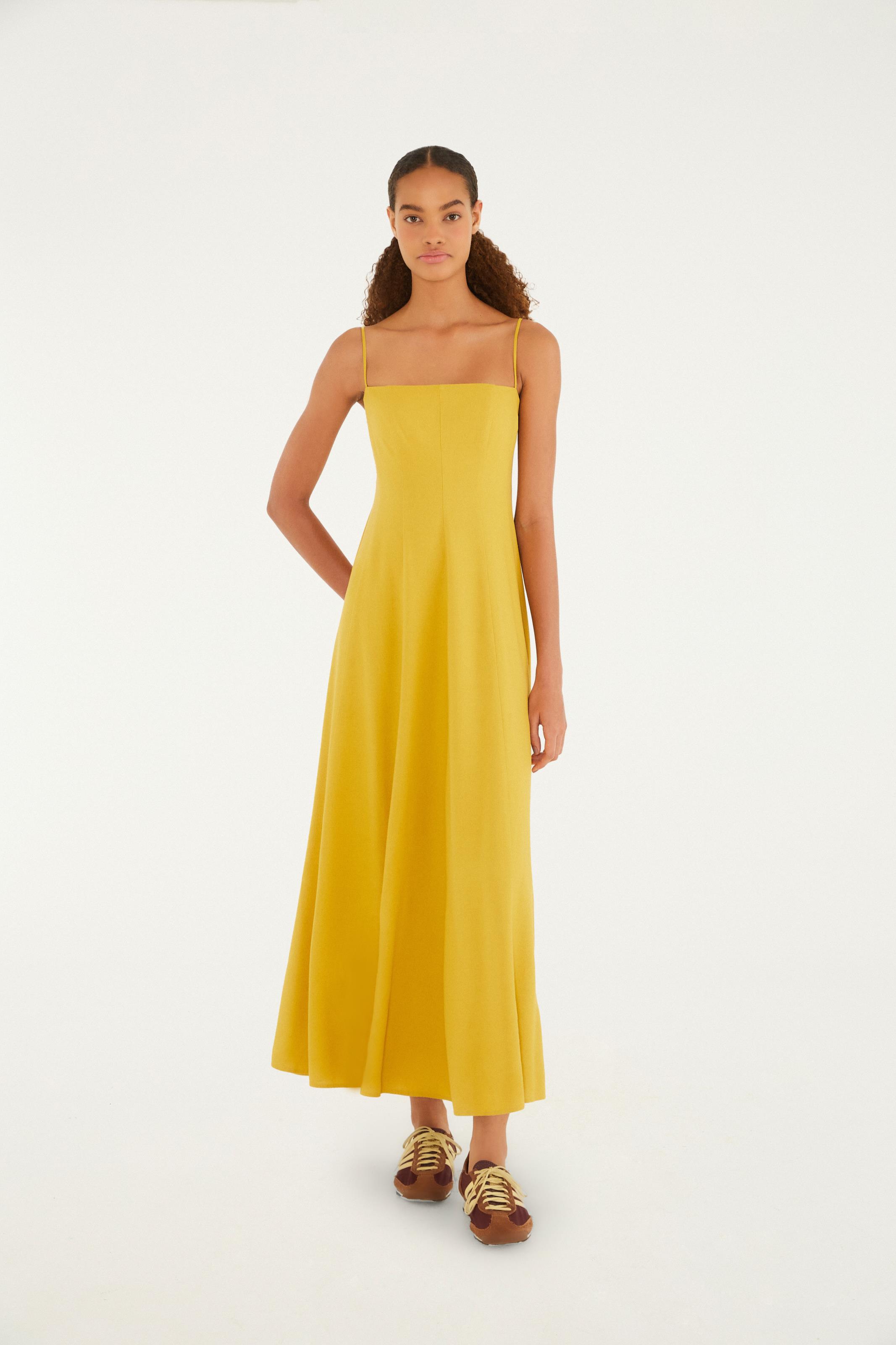 Vestido Amarelo Liso Vestido Alcinhas Recortes