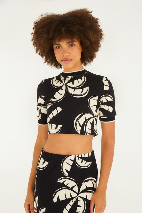 344199_51500_1-BLUSA-CROPPED-COQUEIRADA