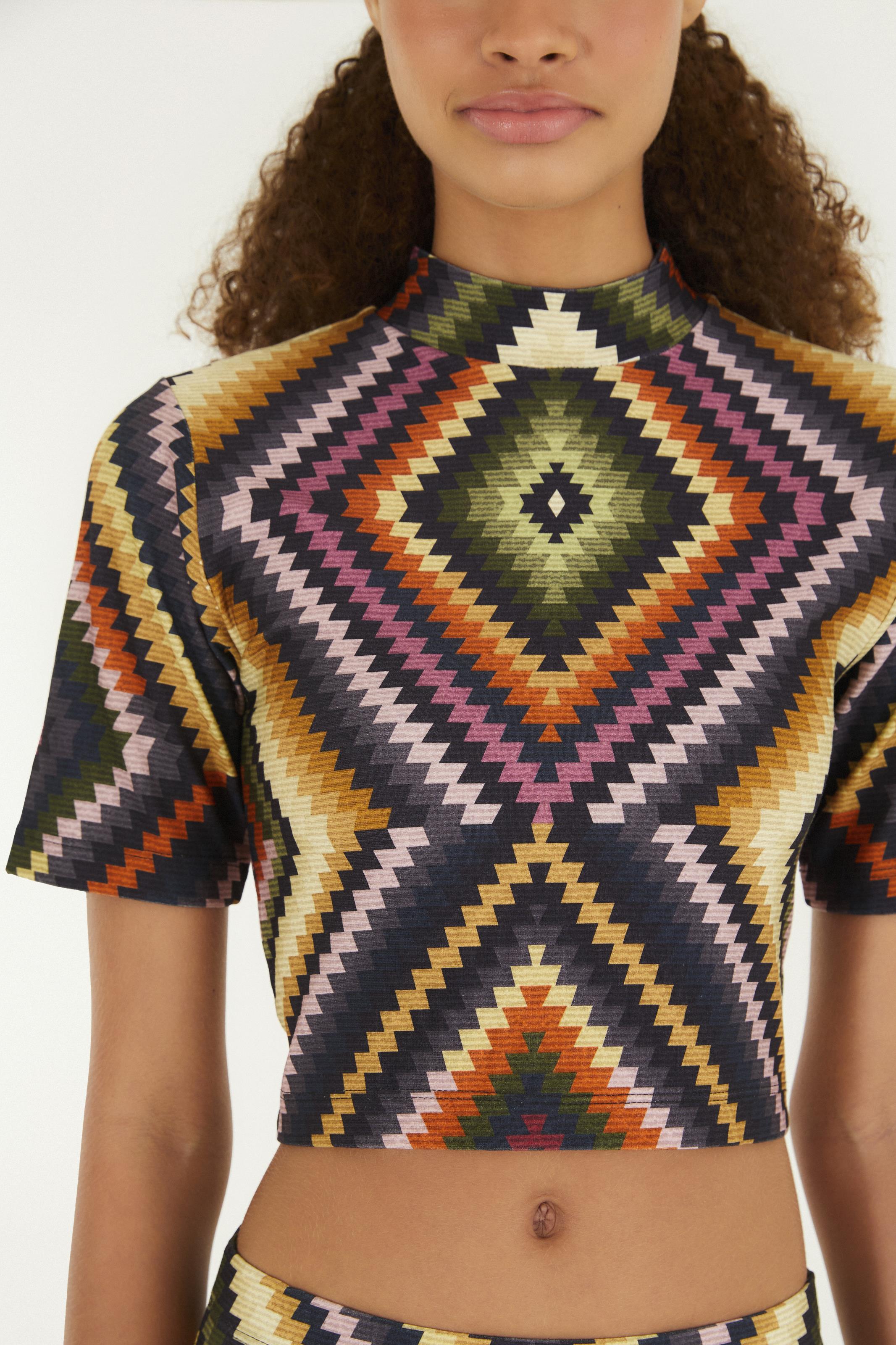 Blusa Cropped Estampada Pretti