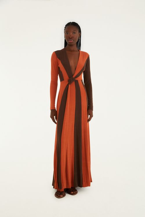 343517_10057_1-VESTIDO-DECOTE-CREPE
