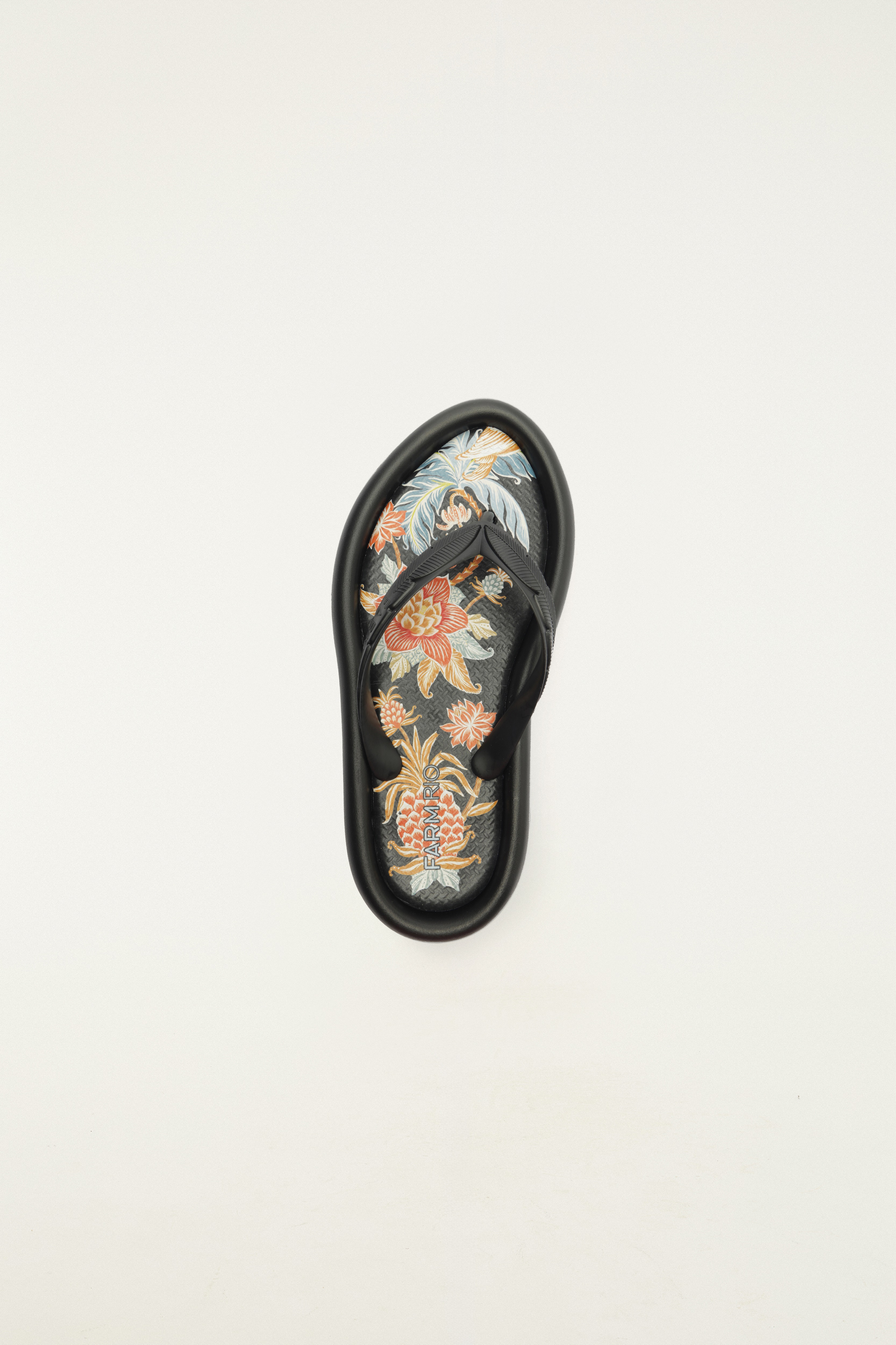 FARM*新シューズライン**Ape**Chinelo Canoa Print peixe FARM*新シューズライン**Ape**Chinelo Canoa Print banana