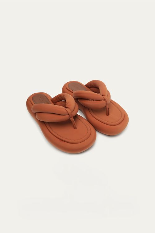 353043_2053_2-FLATFORM-KATITA-LISA