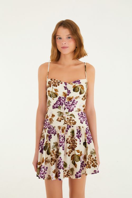 346416_52808_1-VESTIDO-CURTO-ROMANCE-DE-UVA