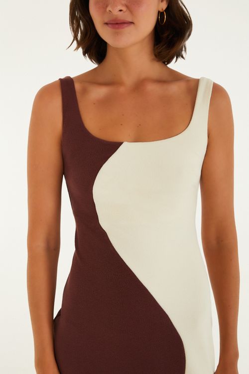 347695_04507_2-VESTIDO-CURTO-PATCH-ONDAS