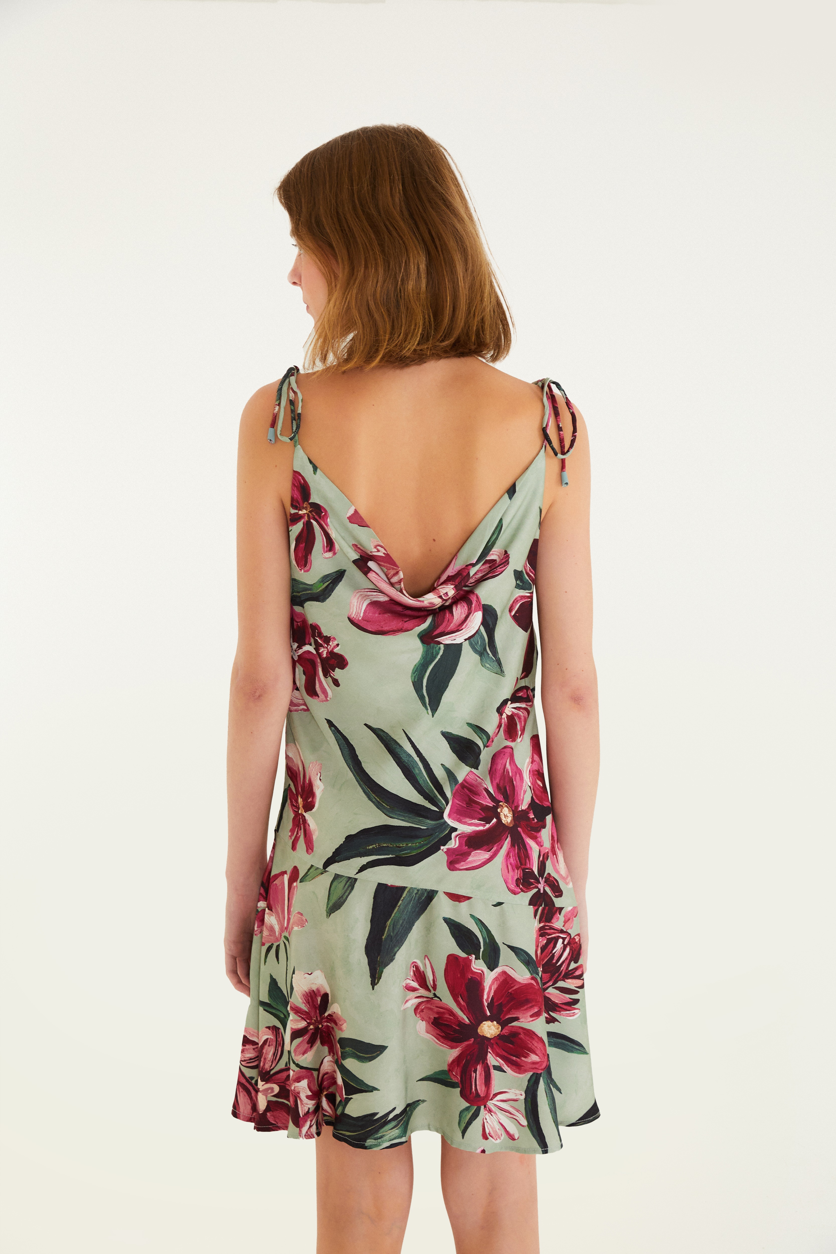 Vestido Curto Alças Estampado Lineia