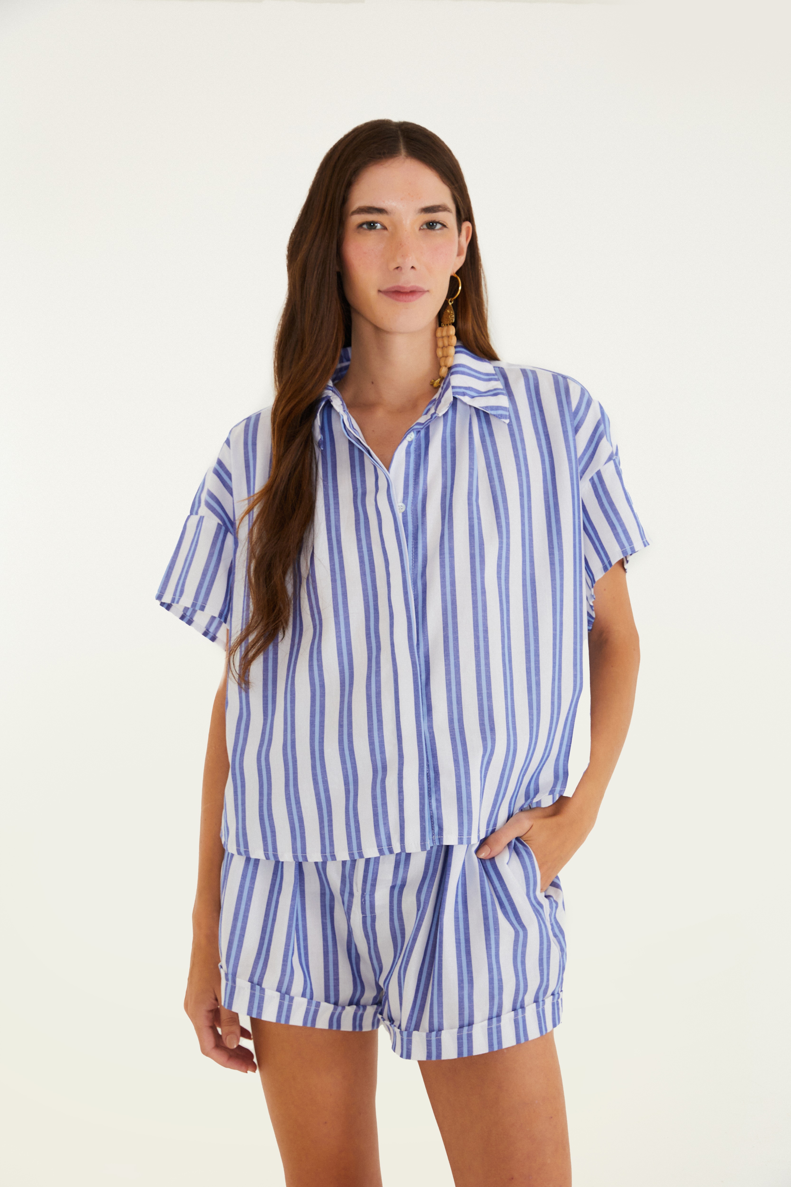Short Listras Azuis