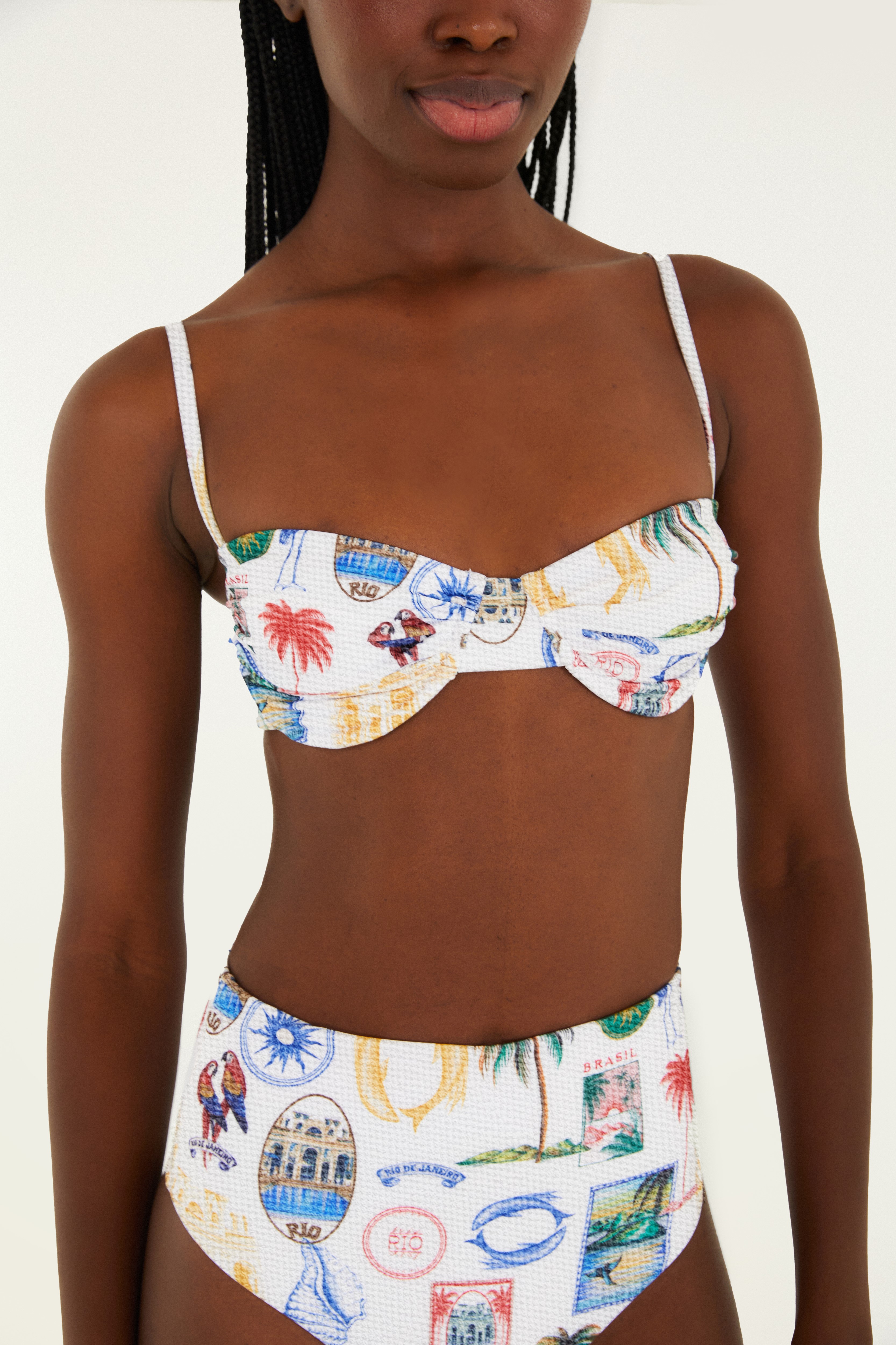 Biquíni Hot Pants Estampado Tropical Vintage