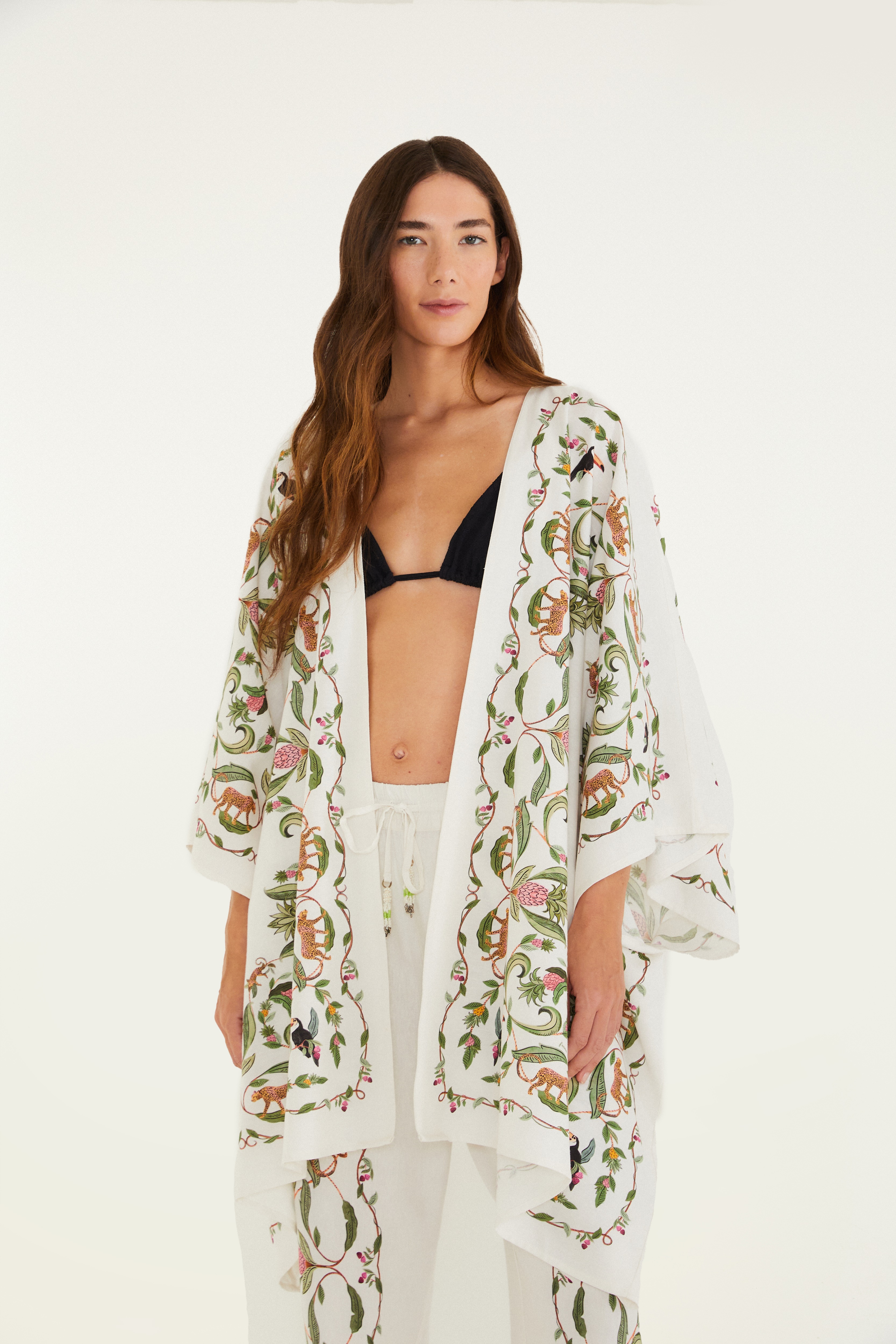 Kimono Estampado Floresta Doce