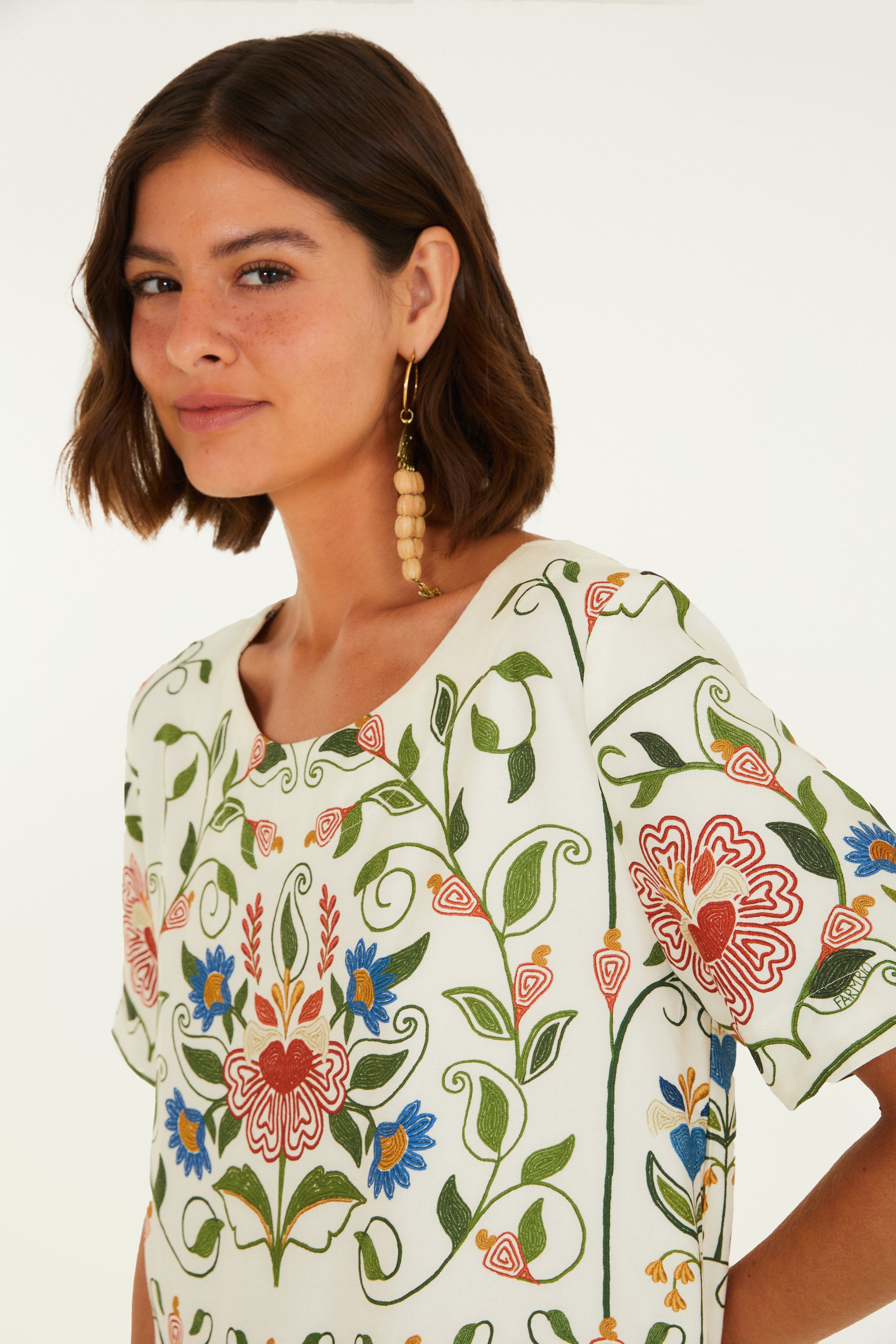 T-Shirt Estampada Jardim Beleza