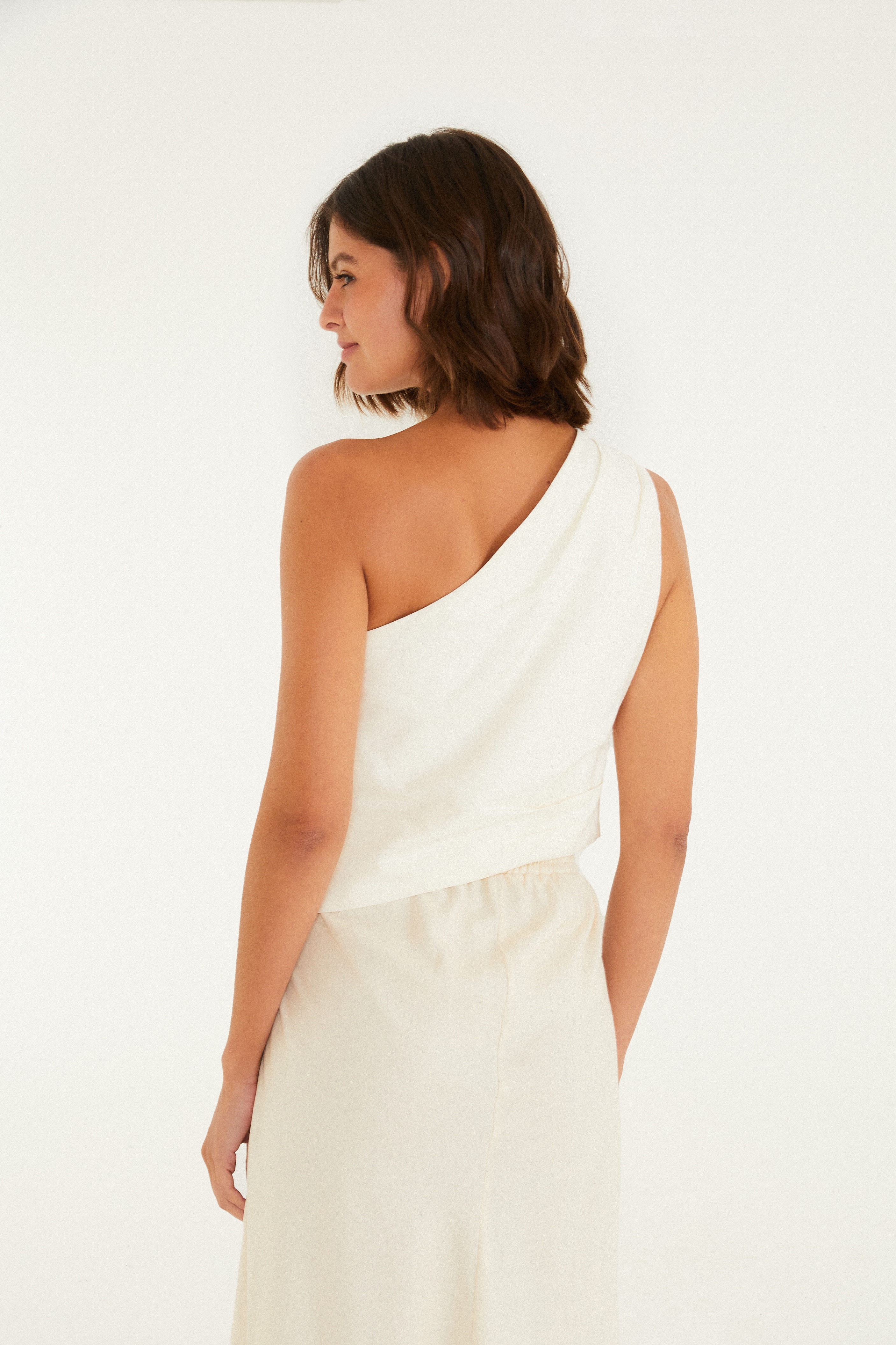 Blusa Pregas Ombro
