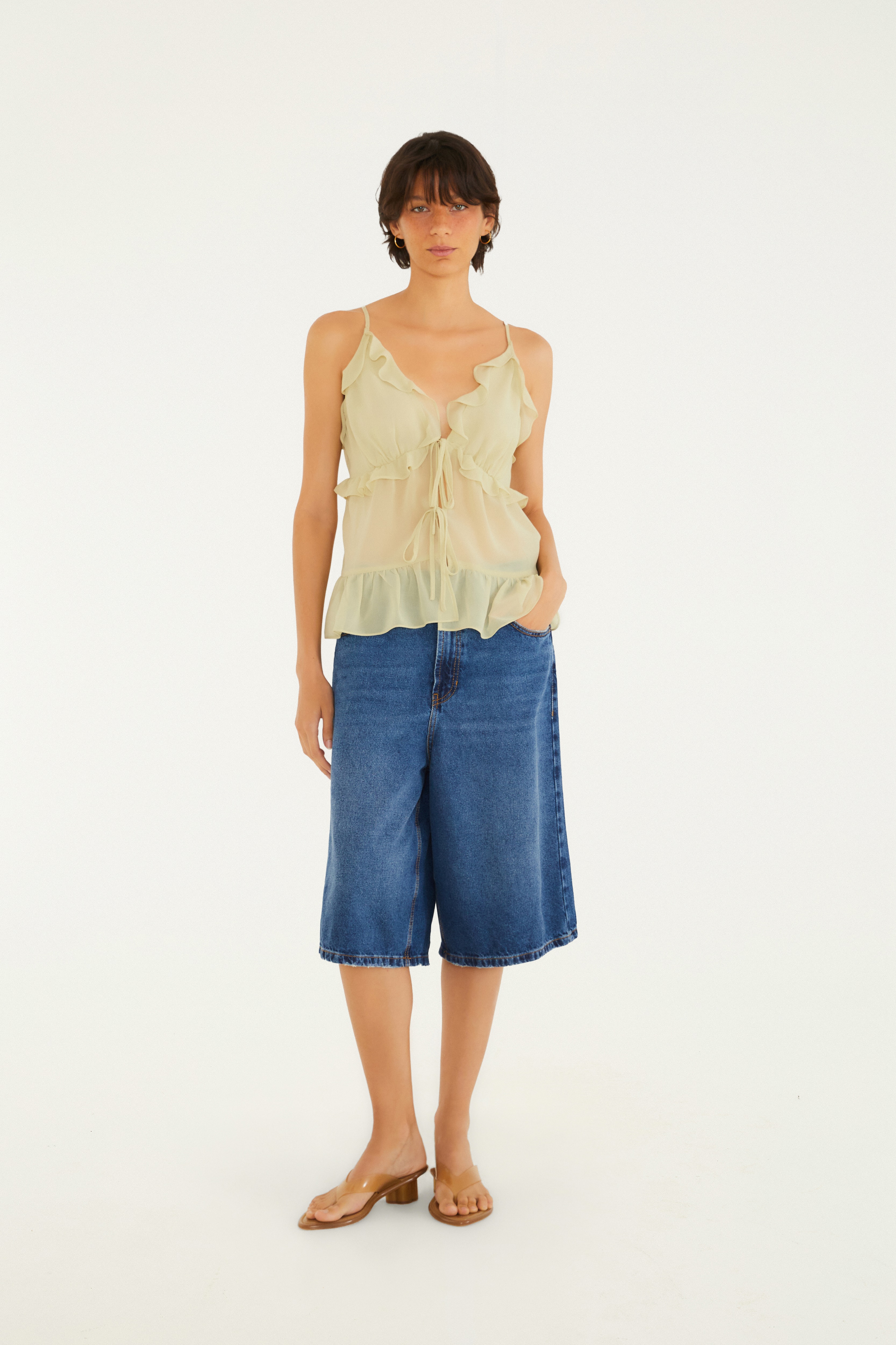 Blusa Babados Alcinhas