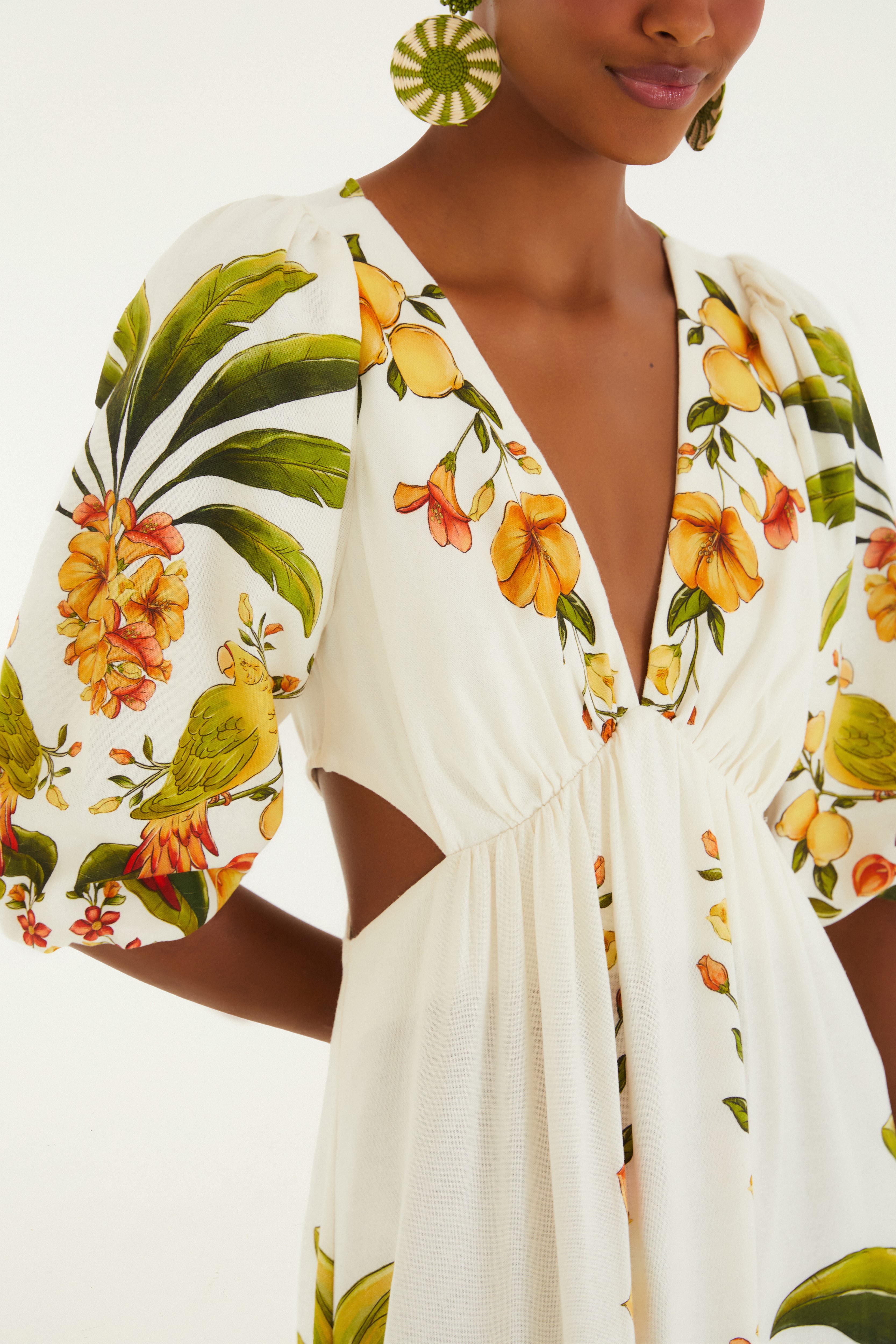 Vestido Cropped Estampado Bosque Chic
