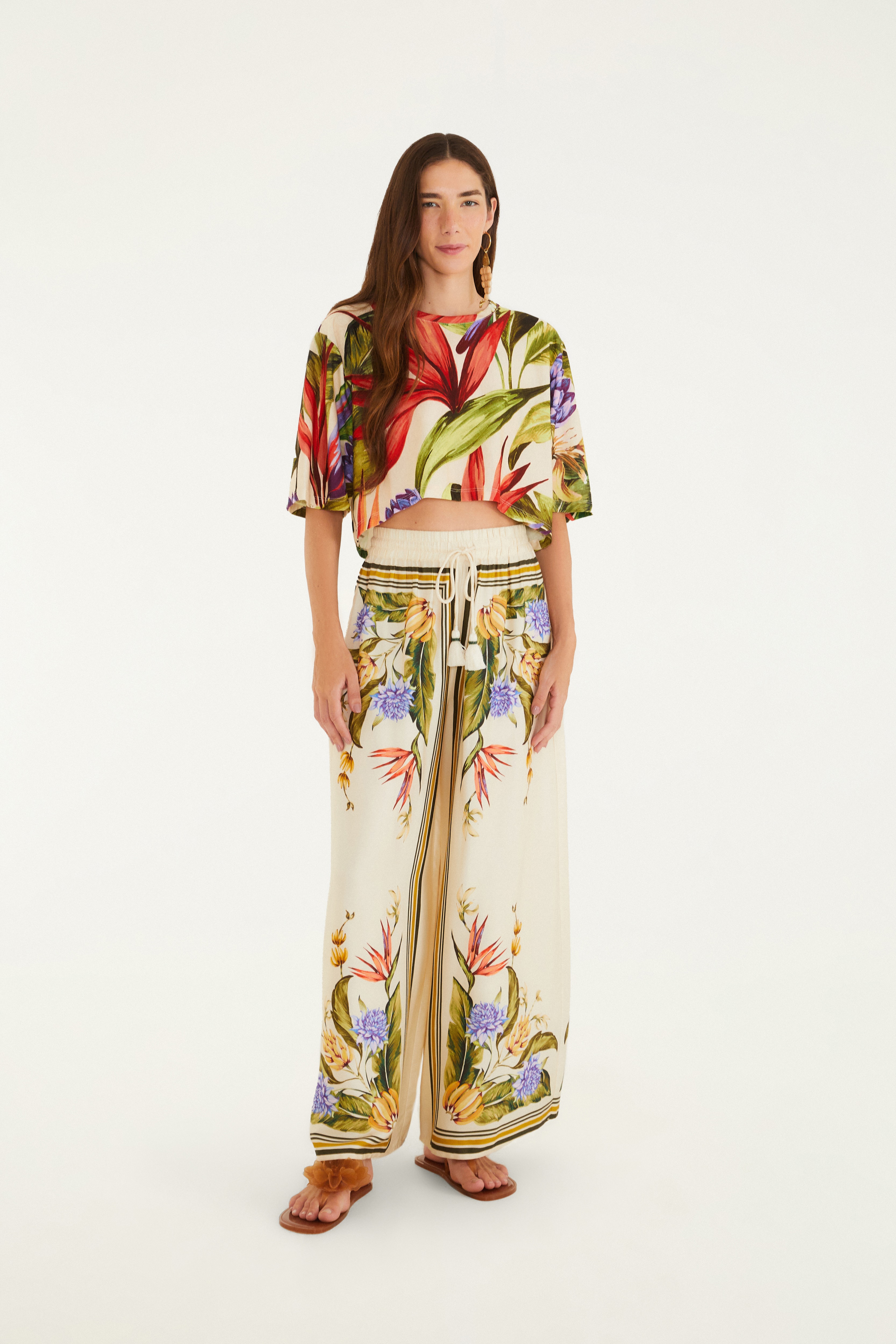T-Shirt Cropped Estampada Florarte