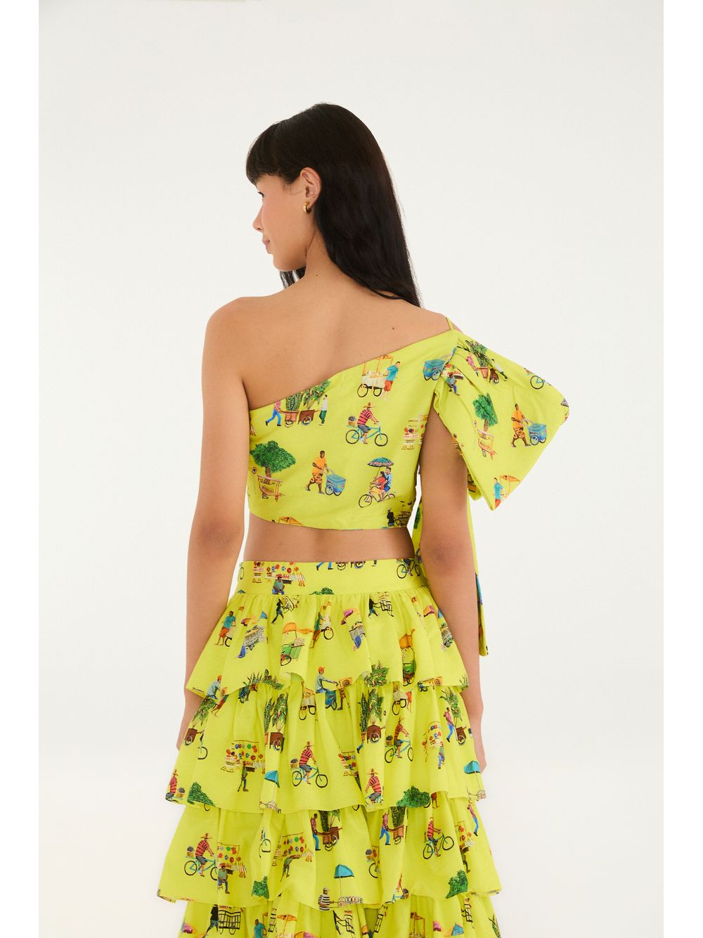 Farm — Blusa Laço Estampada Vidas Sobre Rodas
