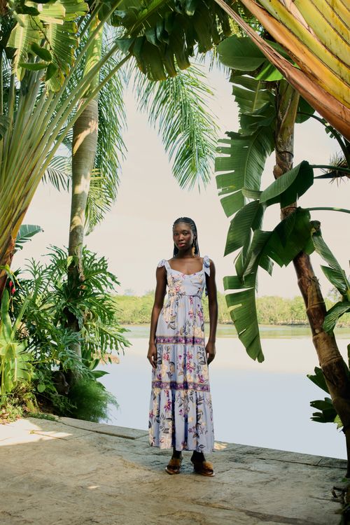345563_52810_1-VESTIDO-CROPPED-FLORAL-BEATRIZ