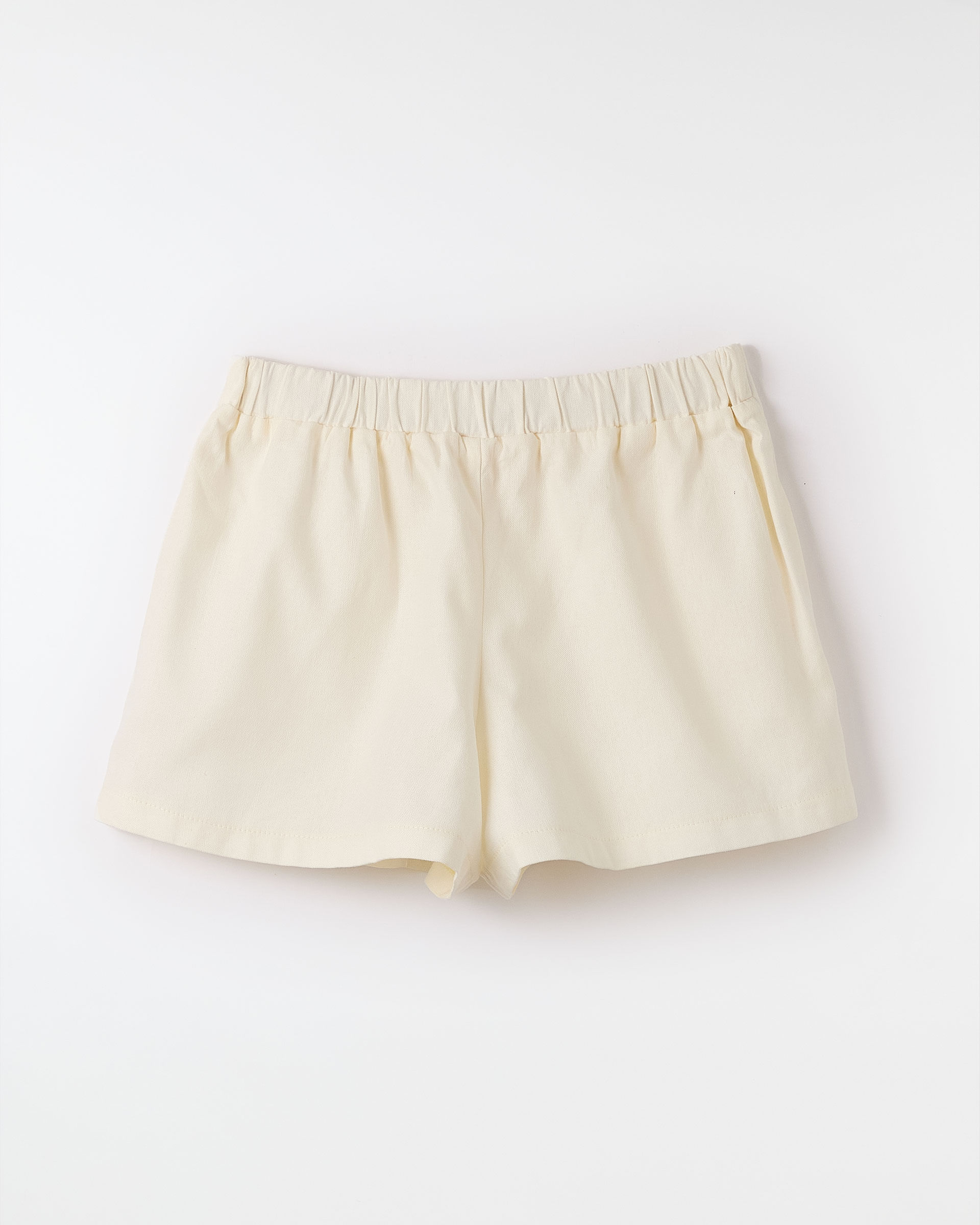 Short Saia Botoes Off e