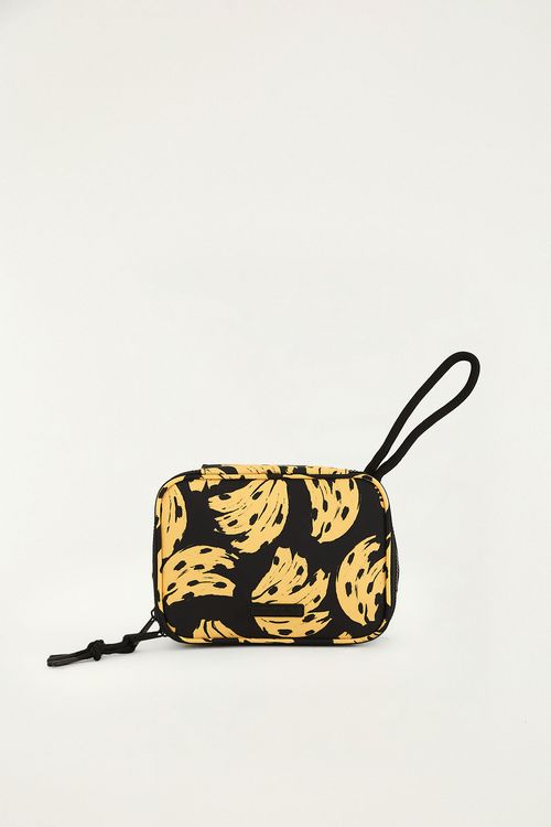 349213_53674_1-NECESSAIRE-XERO-BOSSA-BANANA-PRETO