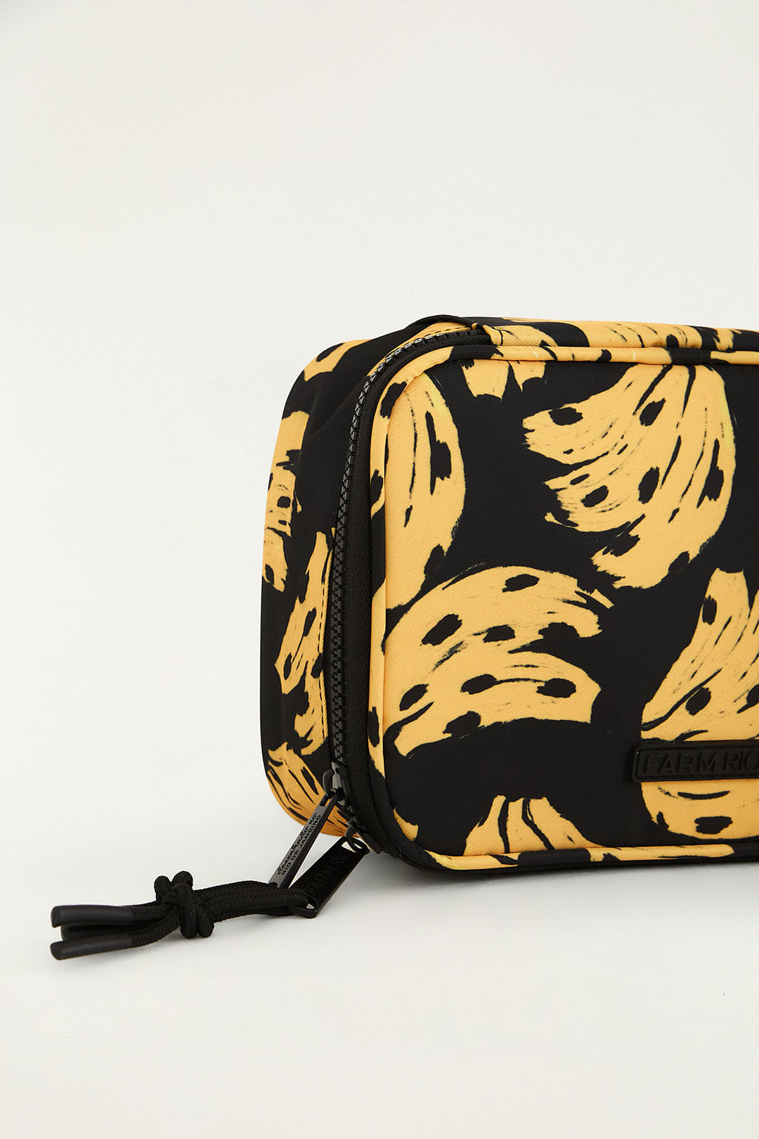 349213_53674_4-NECESSAIRE-XERO-BOSSA-BANANA-PRETO