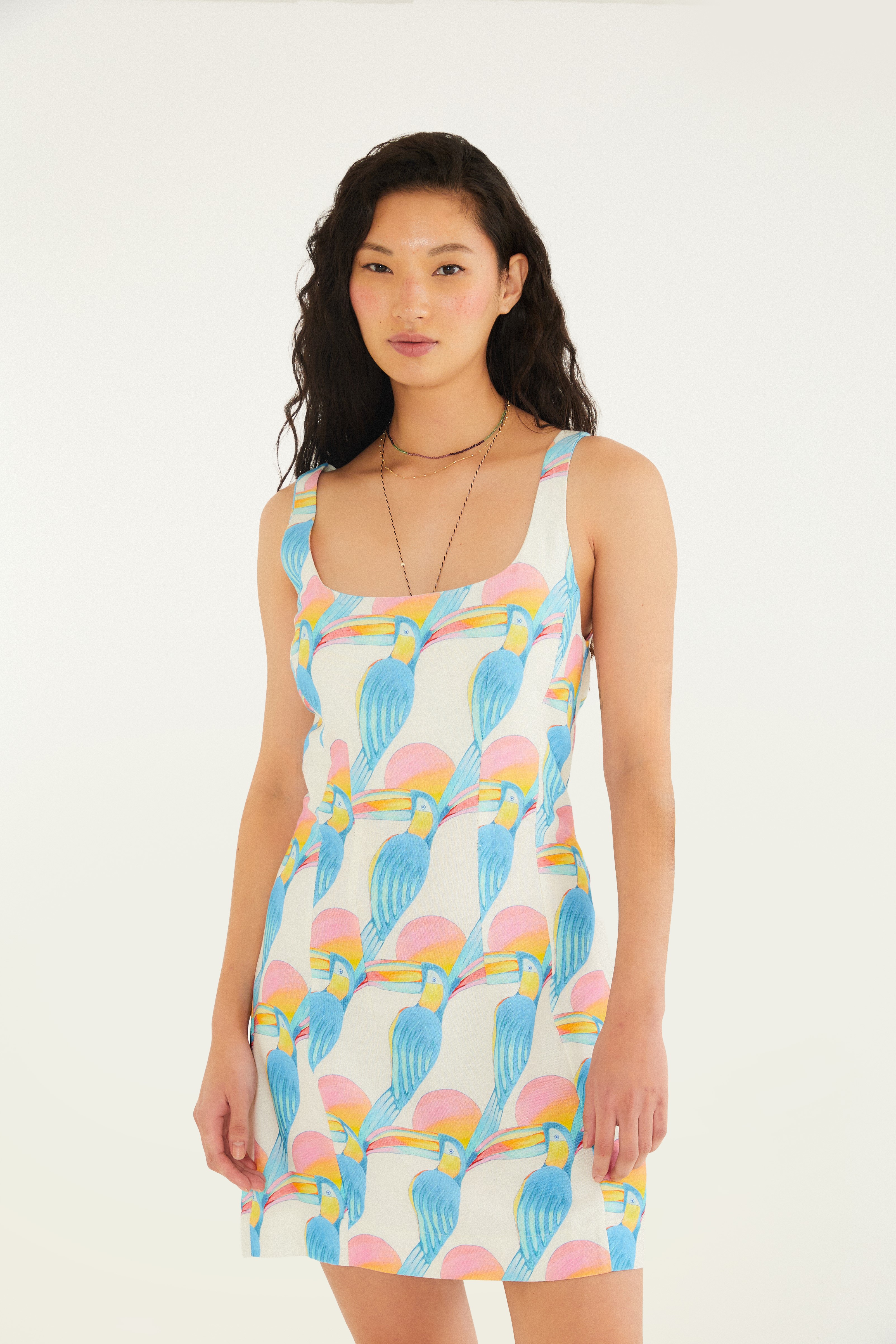 Vestido Curto Estampado Tucanitas