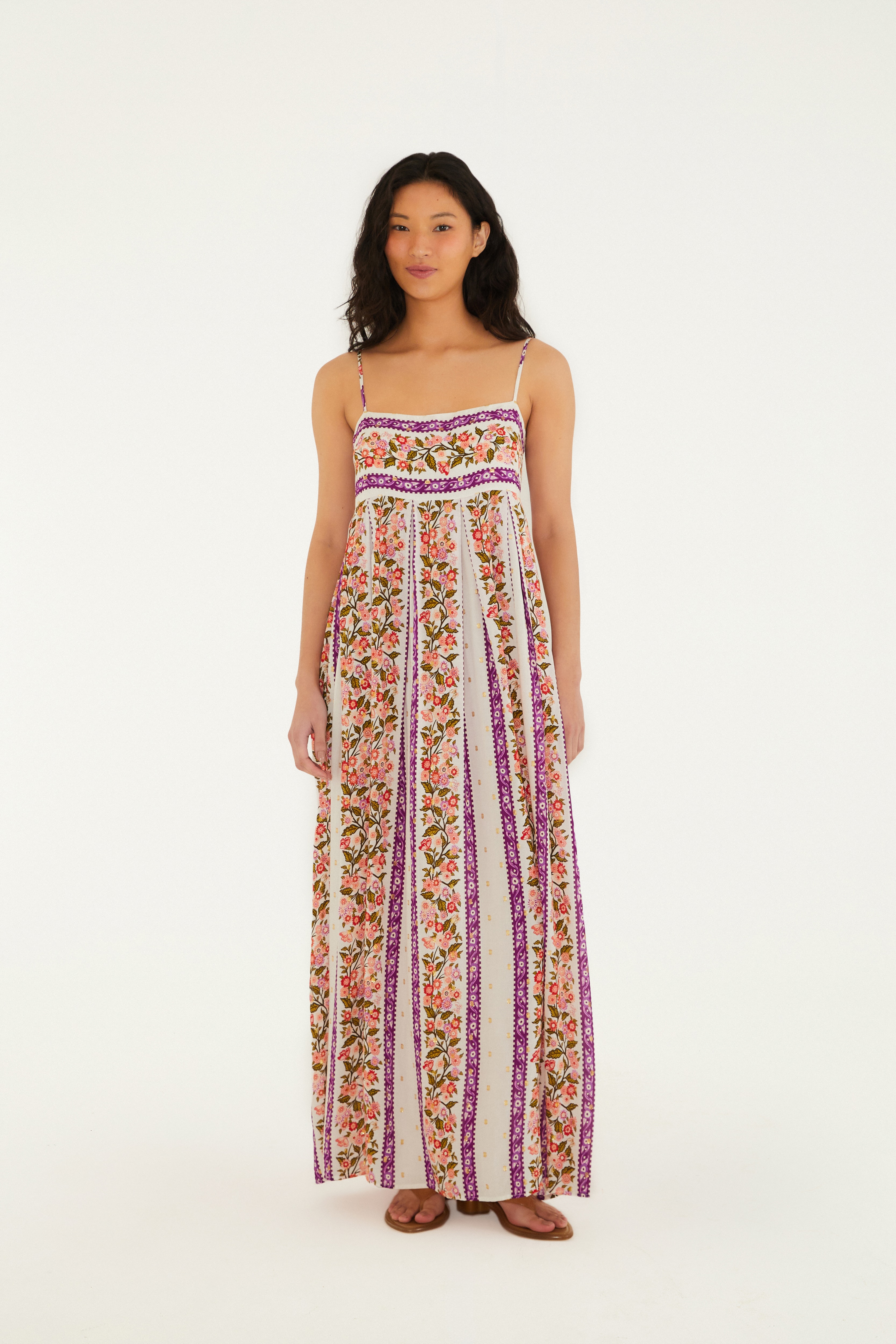 Vestido Cropped Beleza Romântica