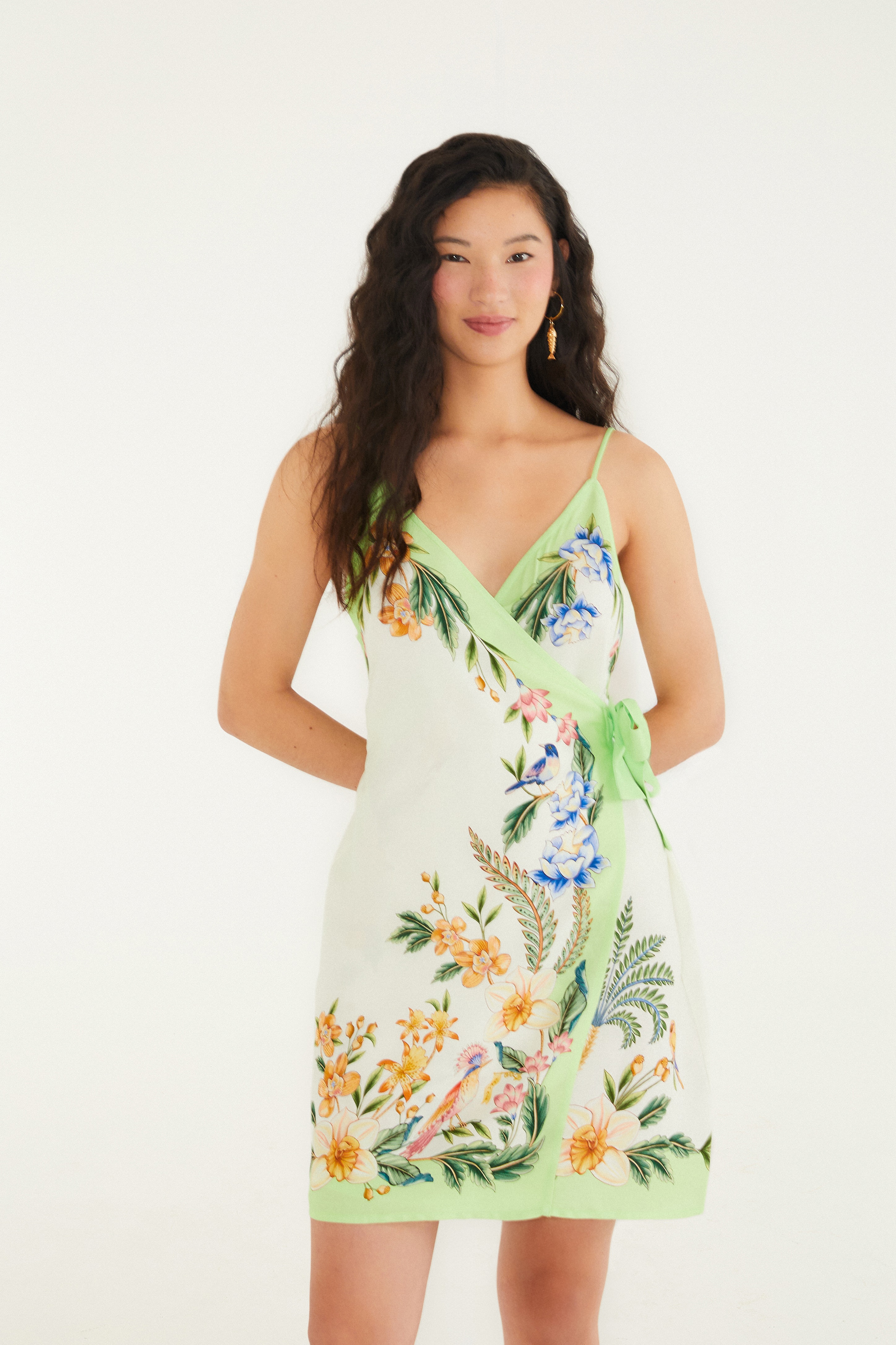 Vestido Curto Estampado Natureza Floral