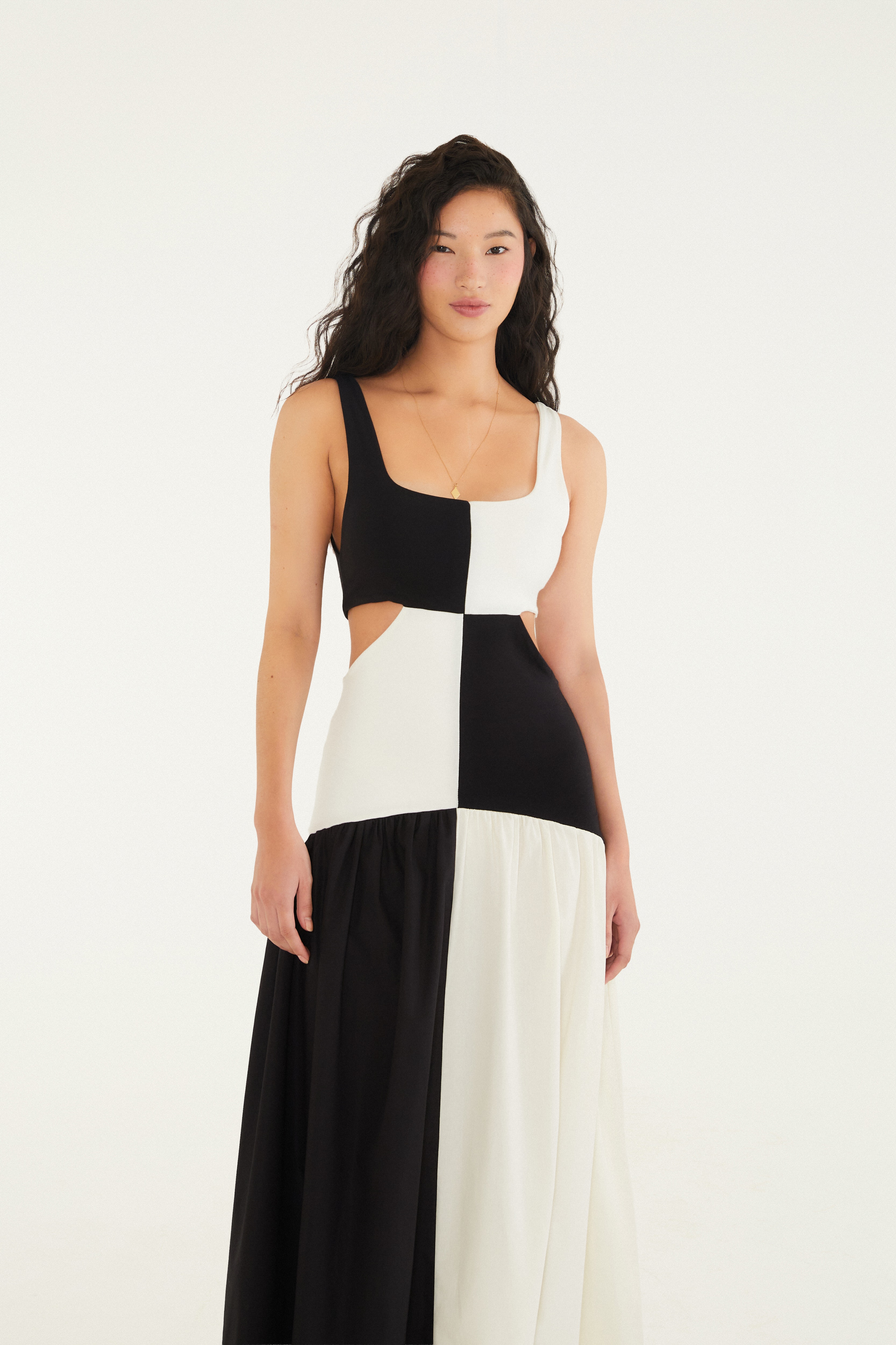 Vestido Bicolor Cintura Deslocada