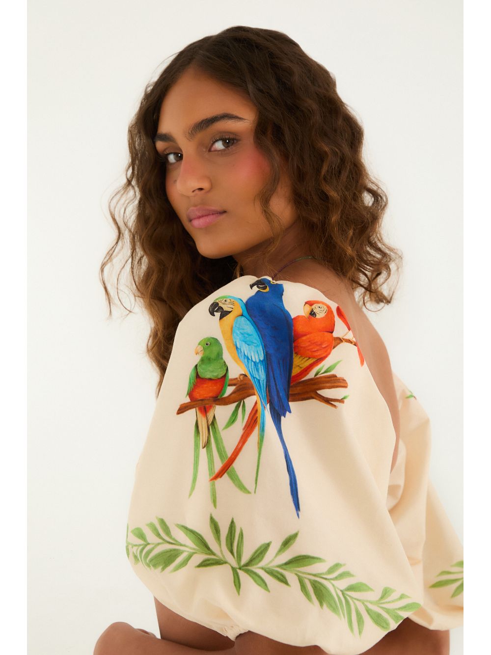 Farm — Blusa Pregas Flor De Aire