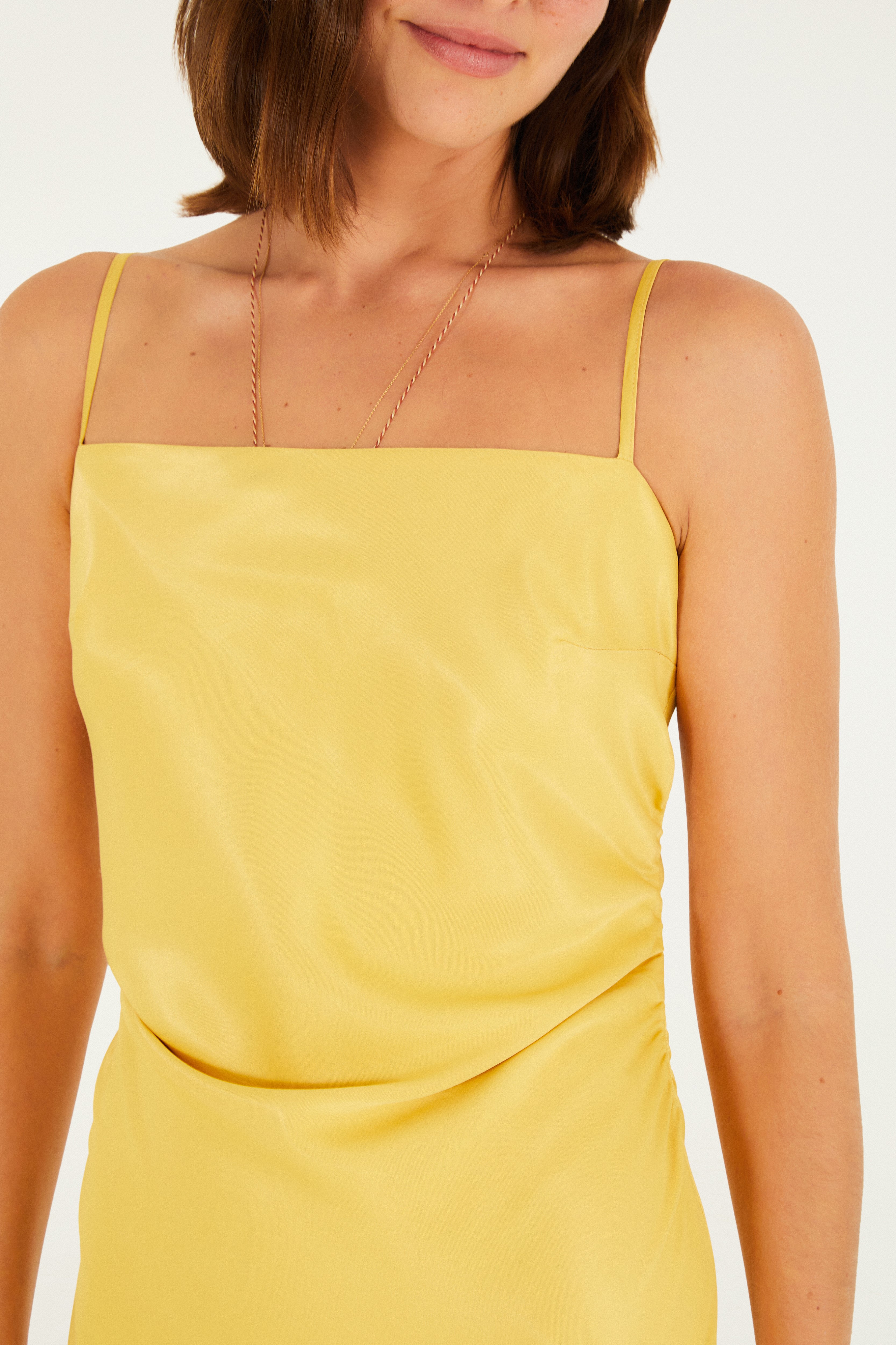 Vestido Alcinhas Cetim