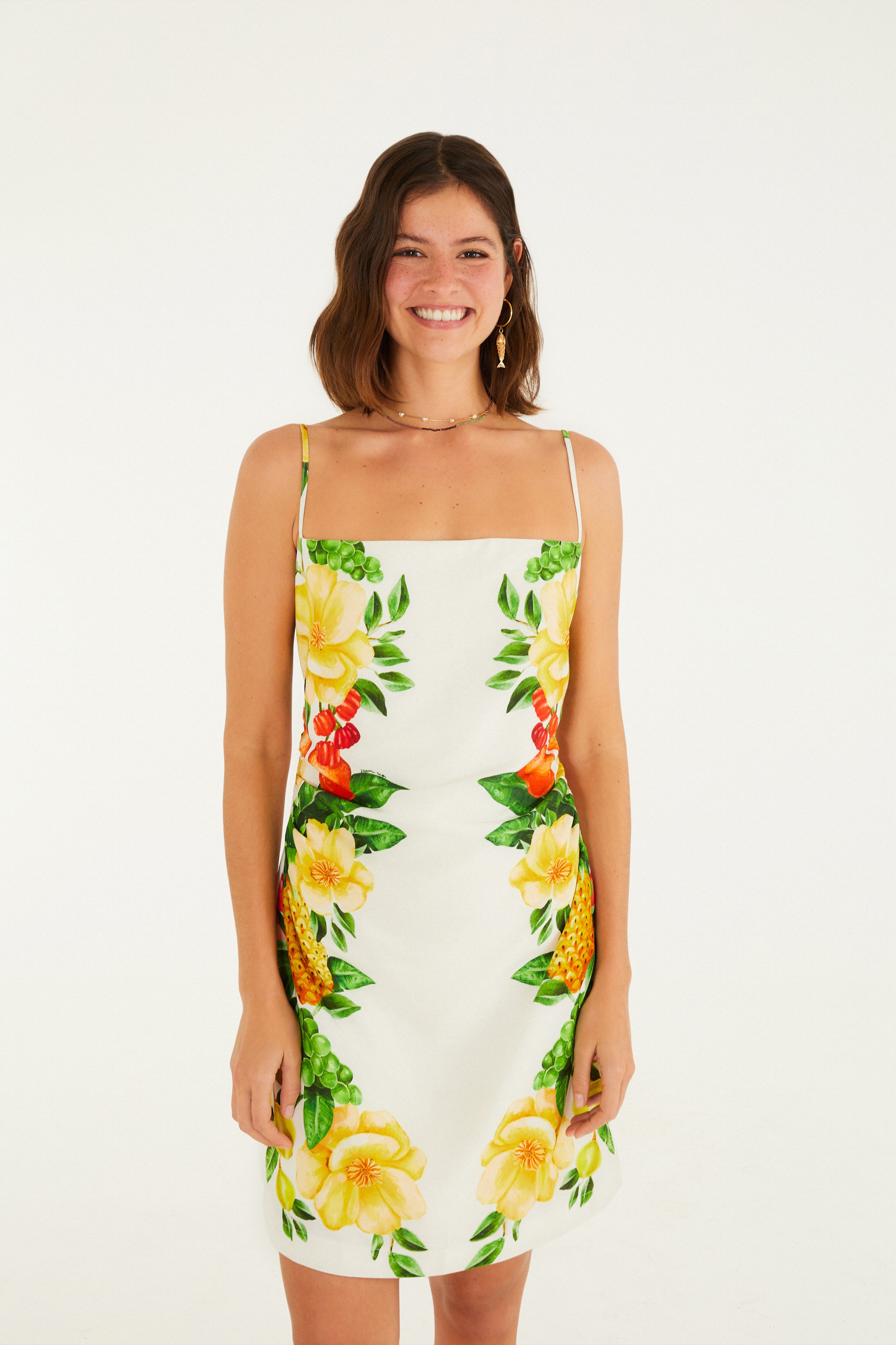 Vestido Curto Estampado Floral Picnic