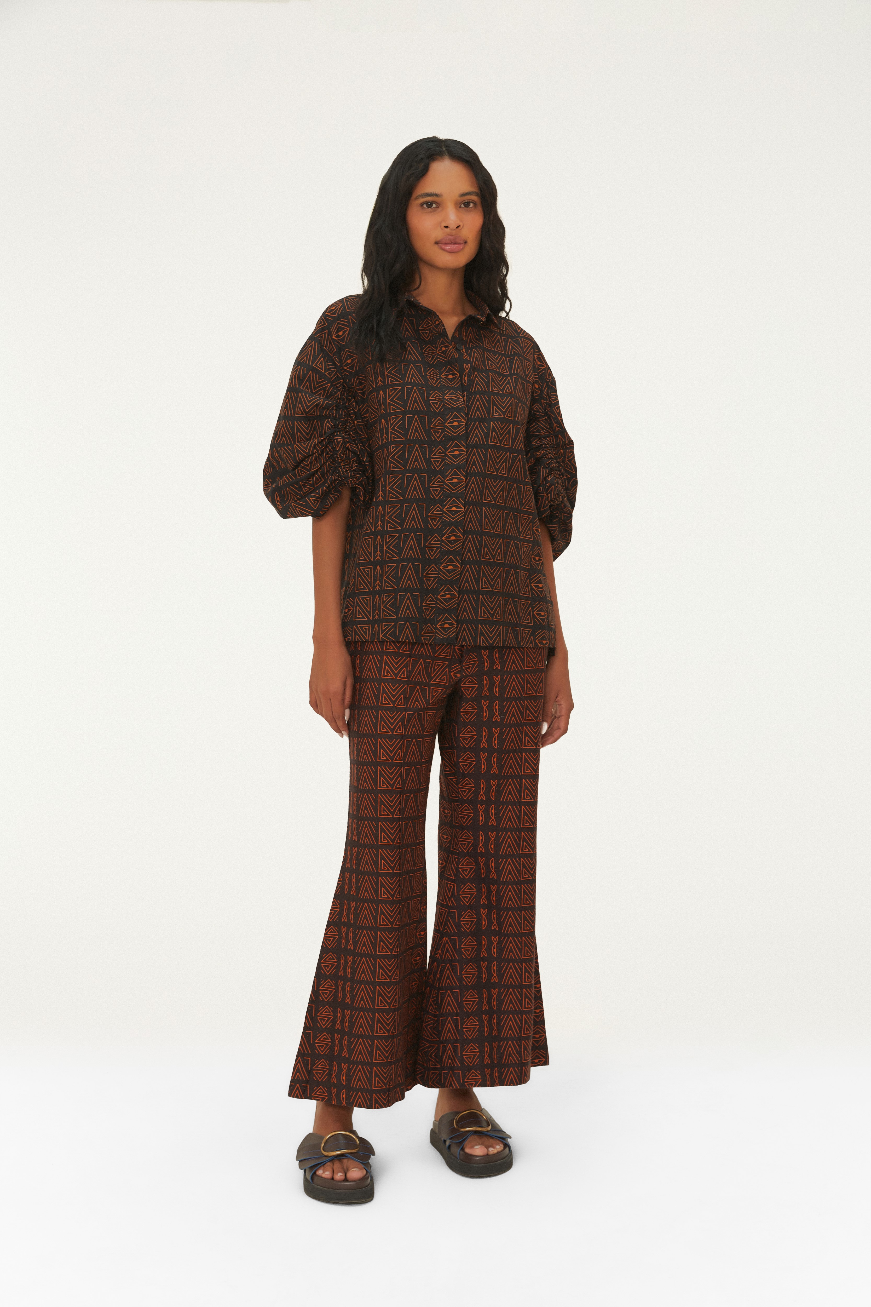 Calça Estampada Tipográfico Amazônia