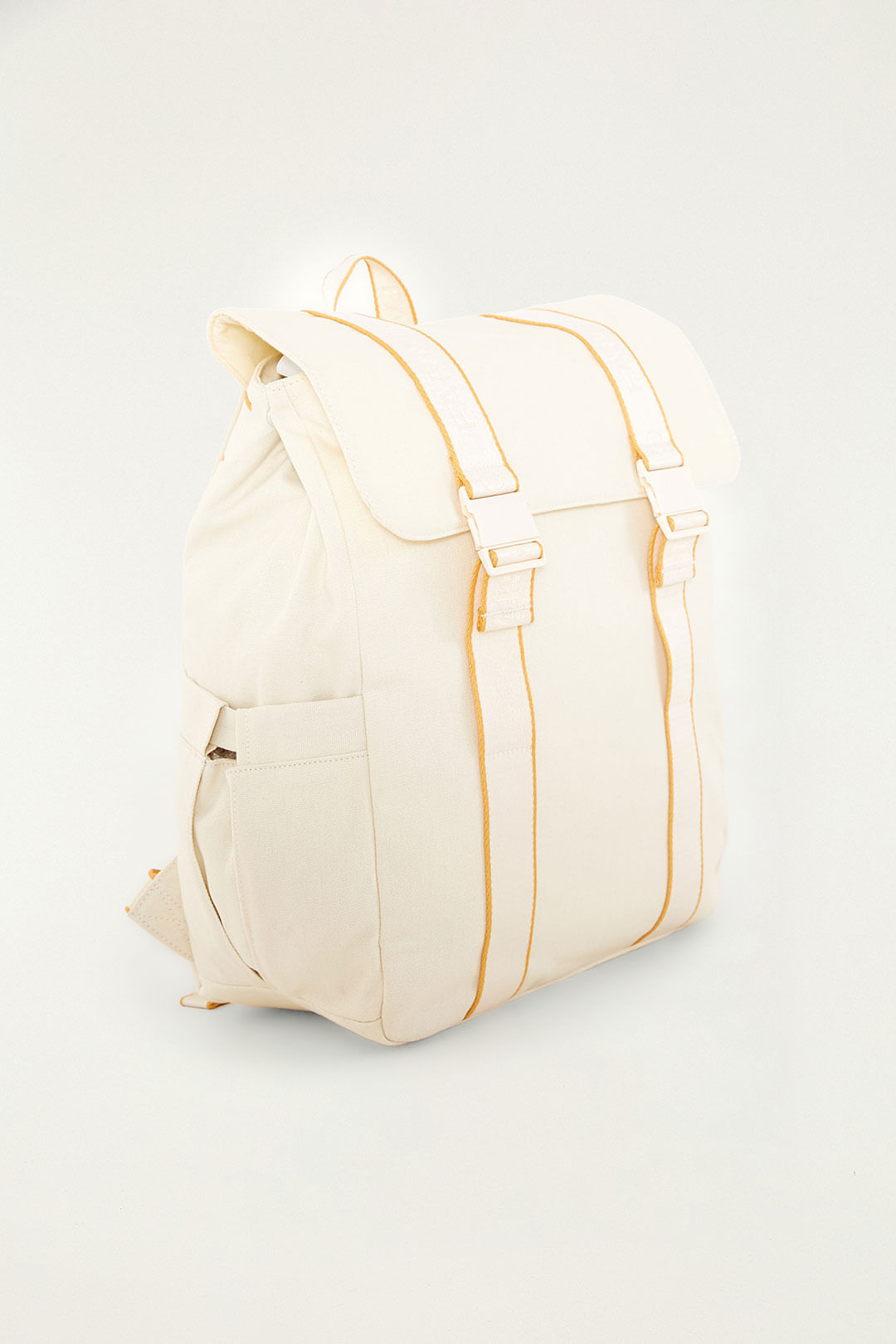 353970_0024_4-MOCHILA-BOSSA-OFF-WHITE