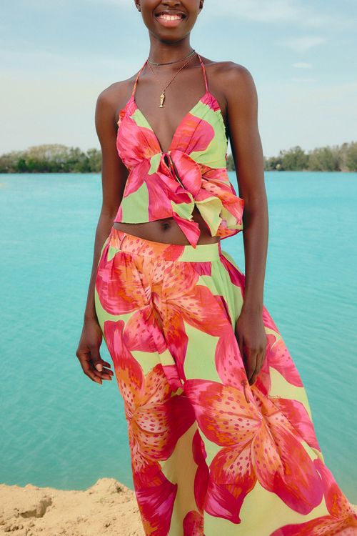351570_53976_2-SAIA-LIRIO-TROPICAL