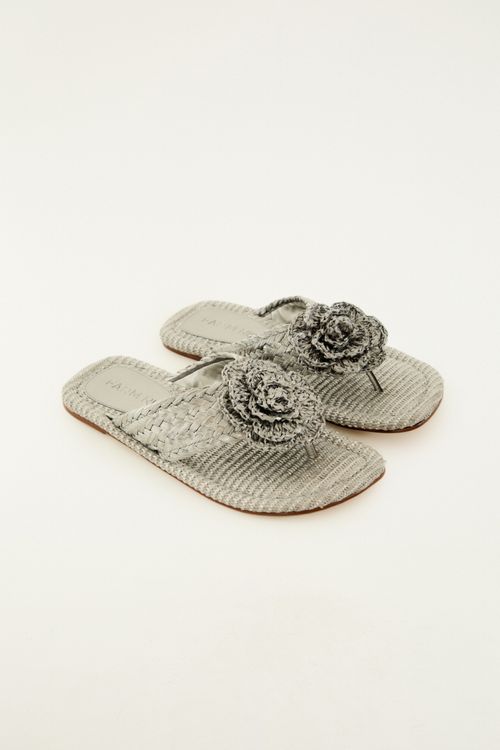 362821_0182_2-RASTEIRA-FLOR-DE-RAFIA