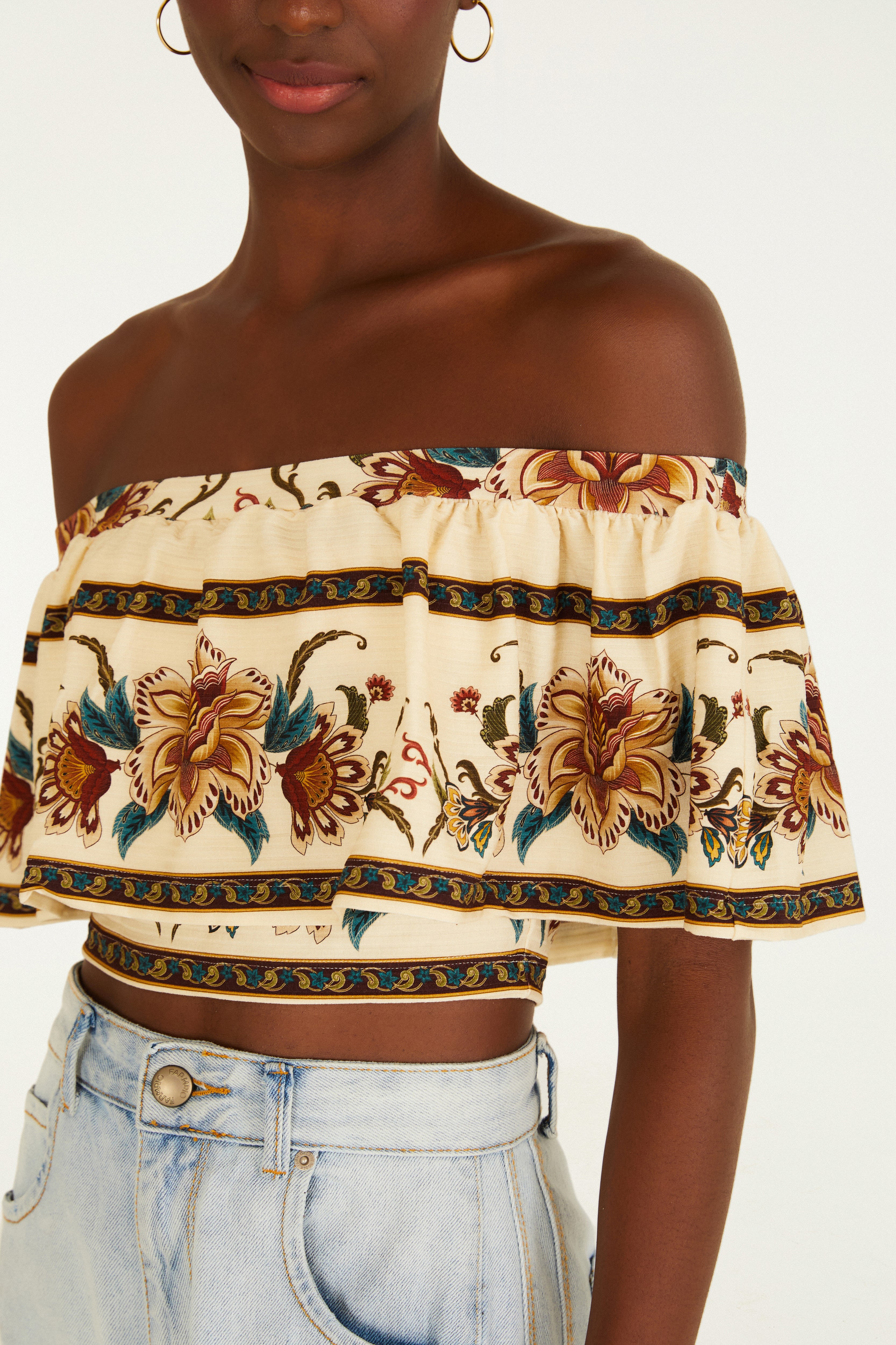 Blusa Babado Estampada Jardim Majestoso