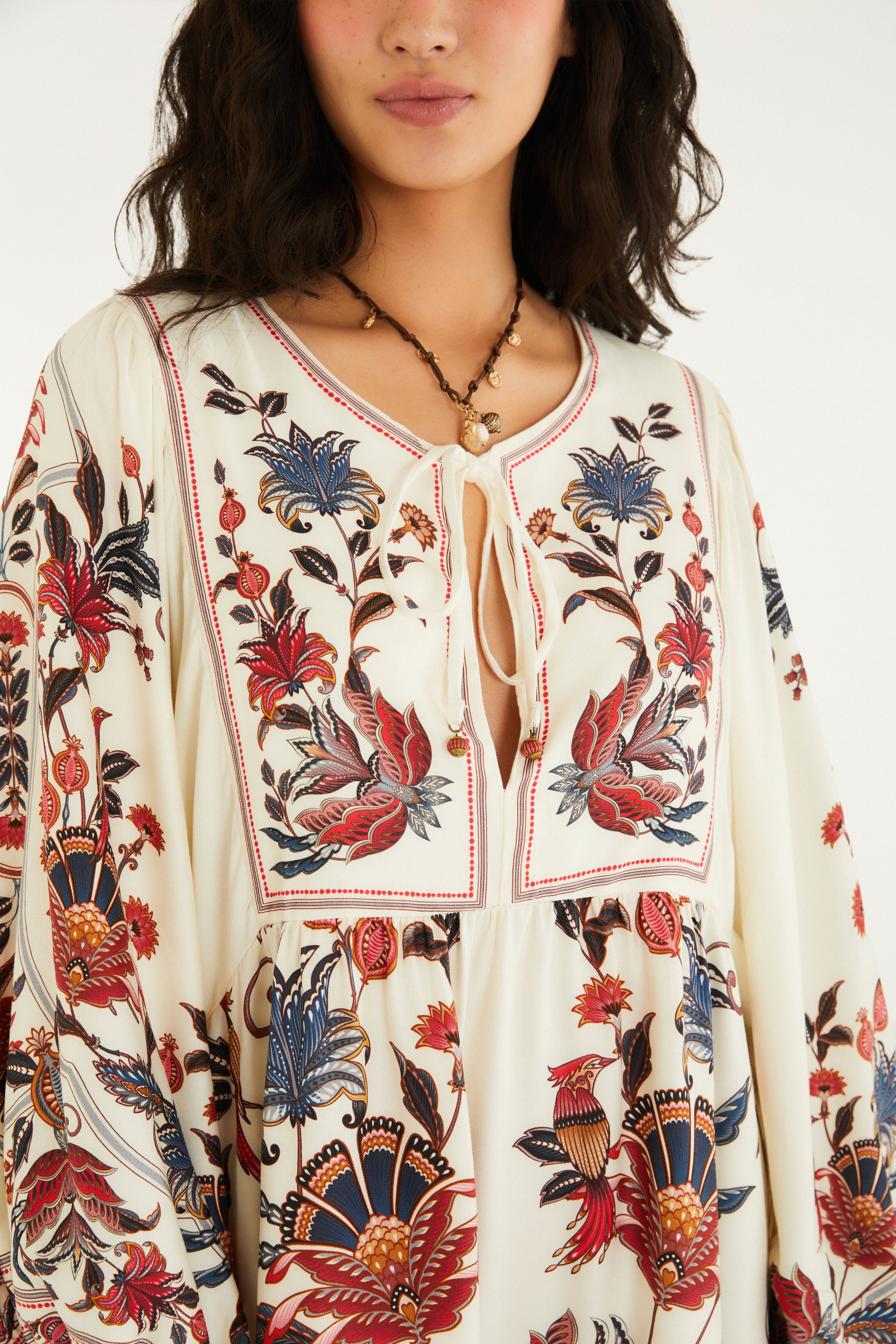 Vestido Curto Estampado Bohoflor