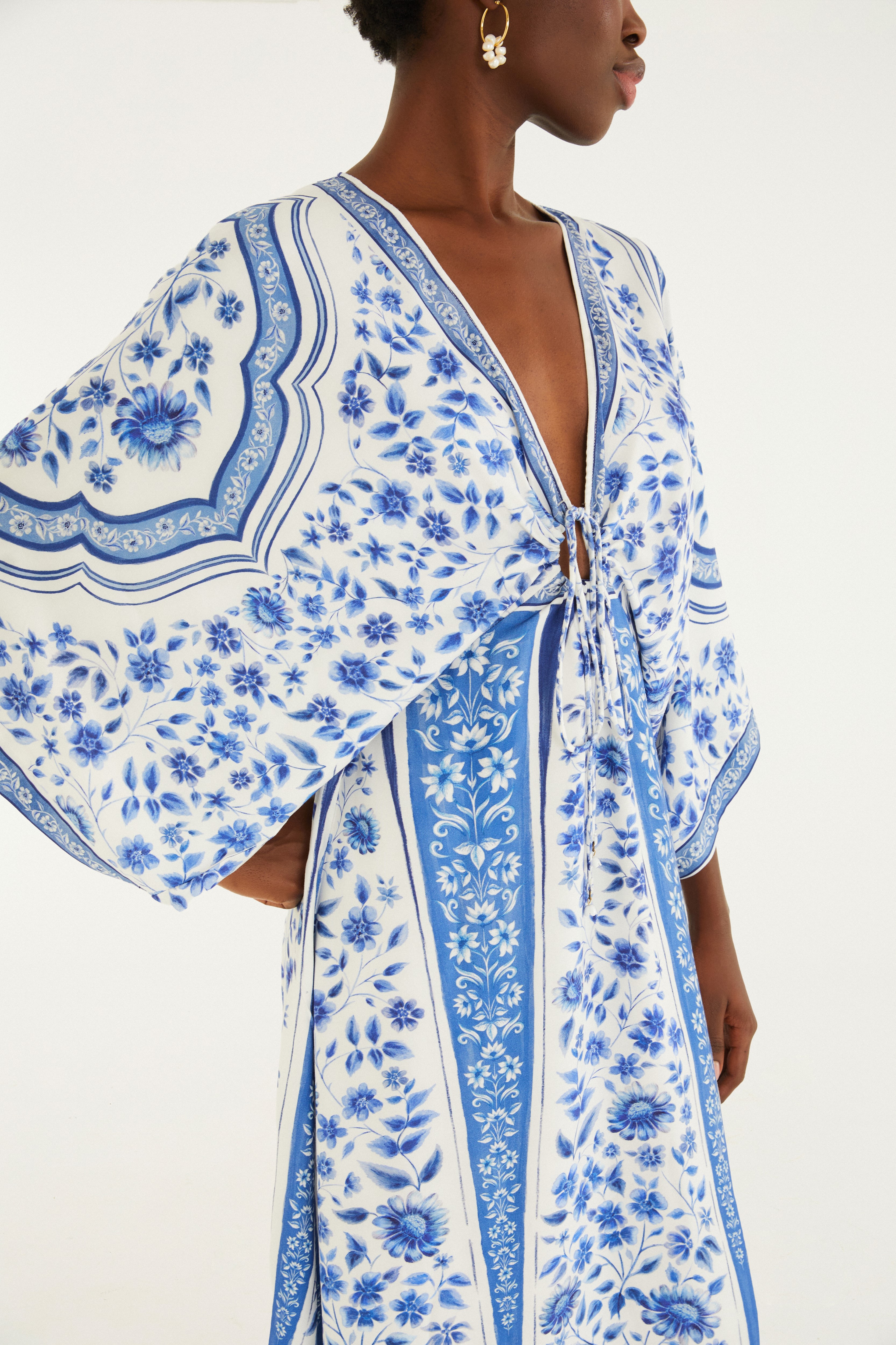 Vestido Cropped Estampado Porcelana