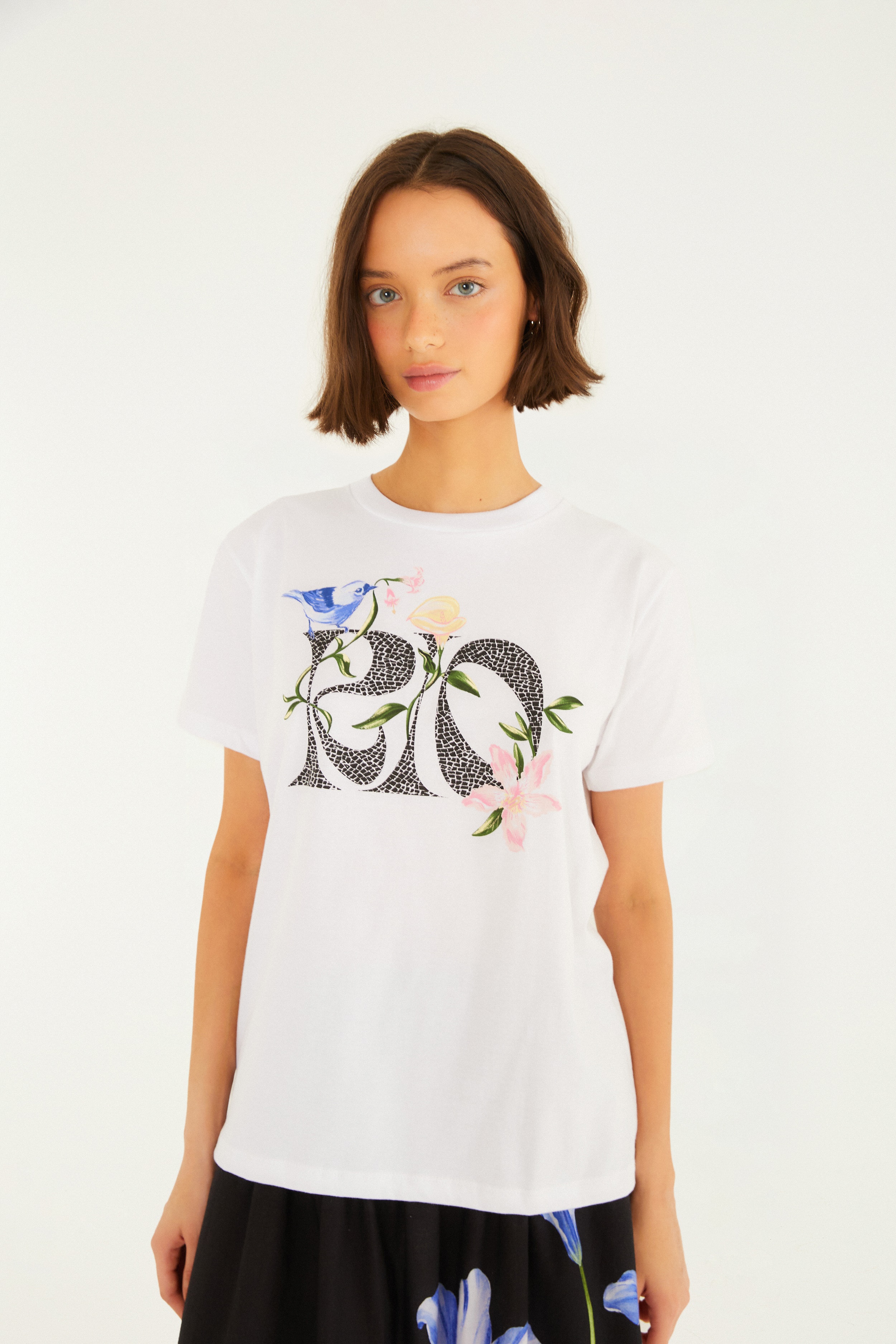 T-Shirt Fit Rio Calçadão Flores Off White
