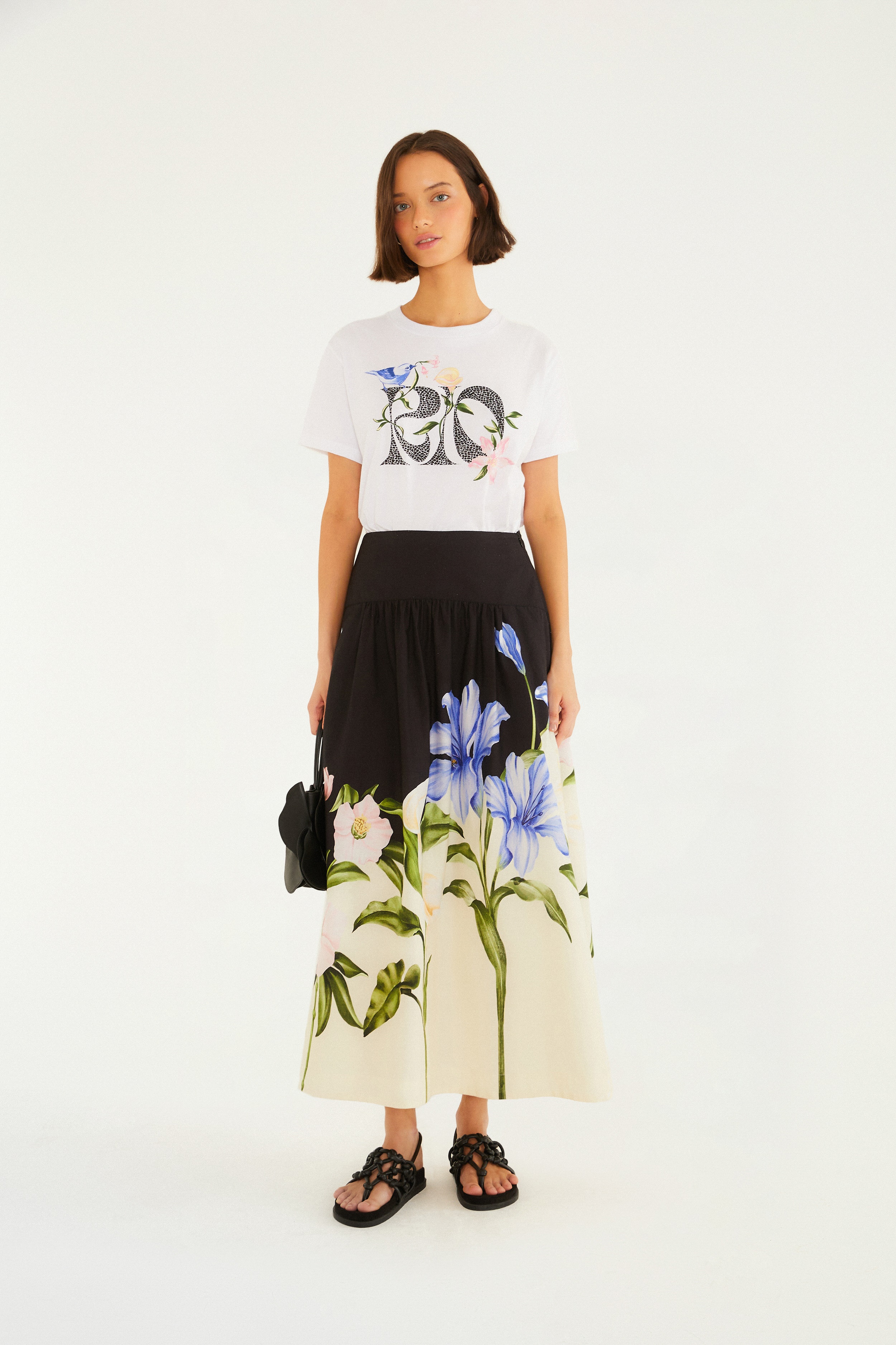 T-Shirt Fit Rio Calçadão Flores Off White